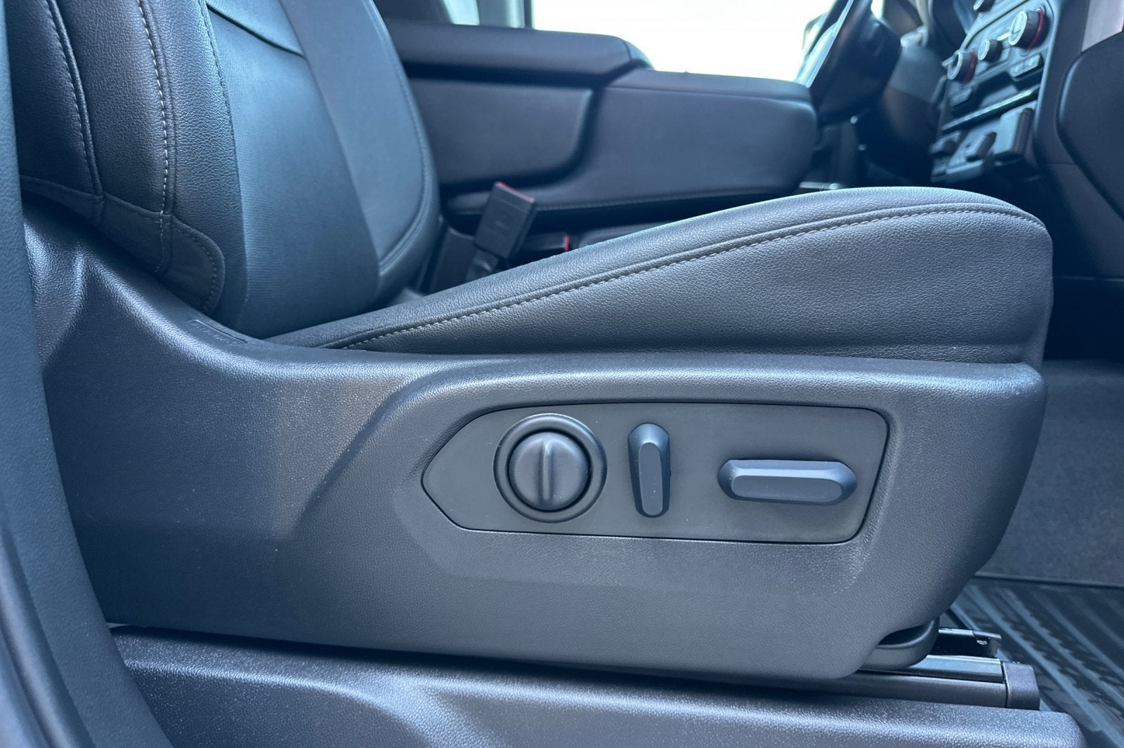 2023 Chevrolet Silverado 3500HD LTZ