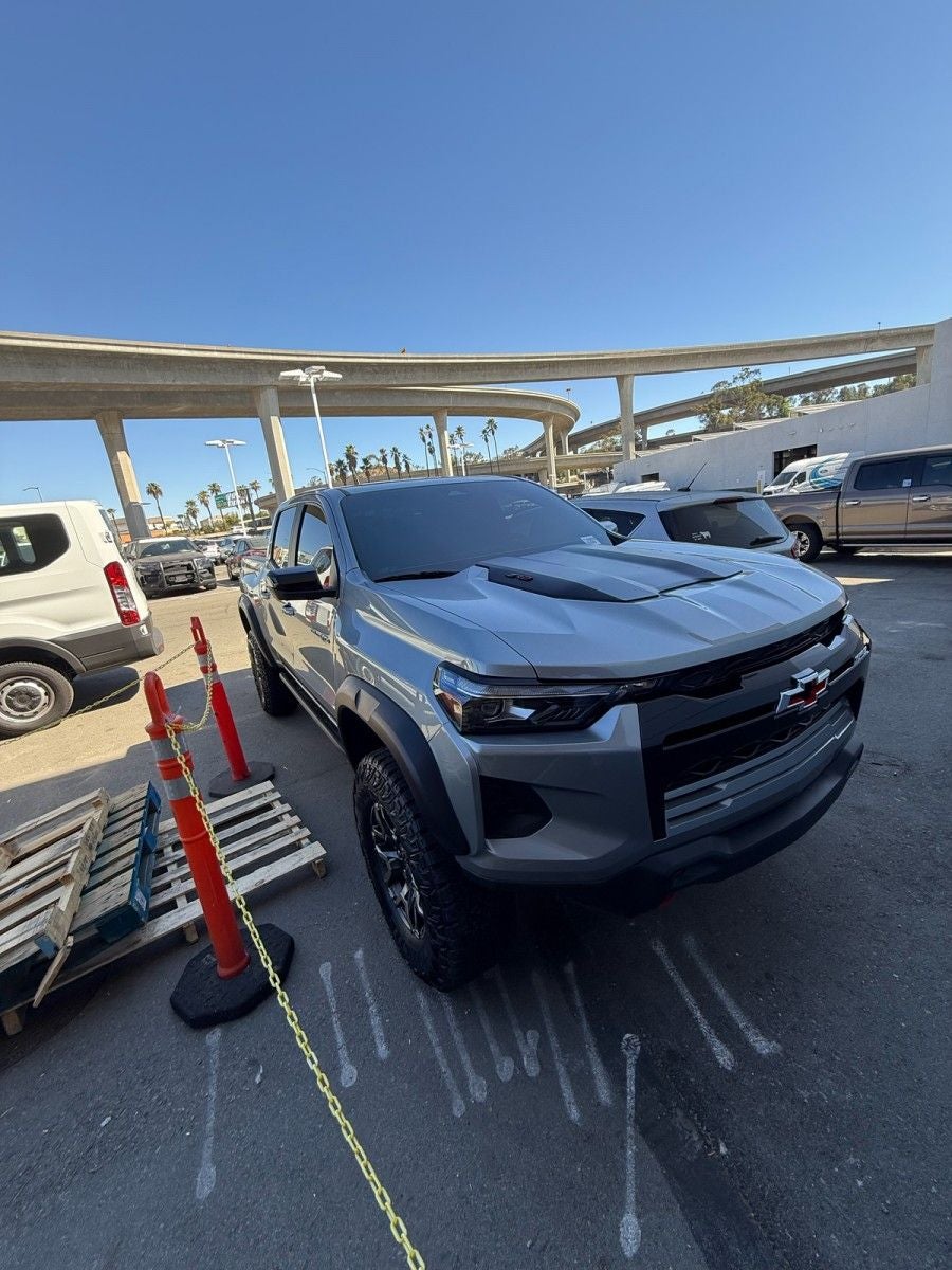2025 Chevrolet Colorado ZR2