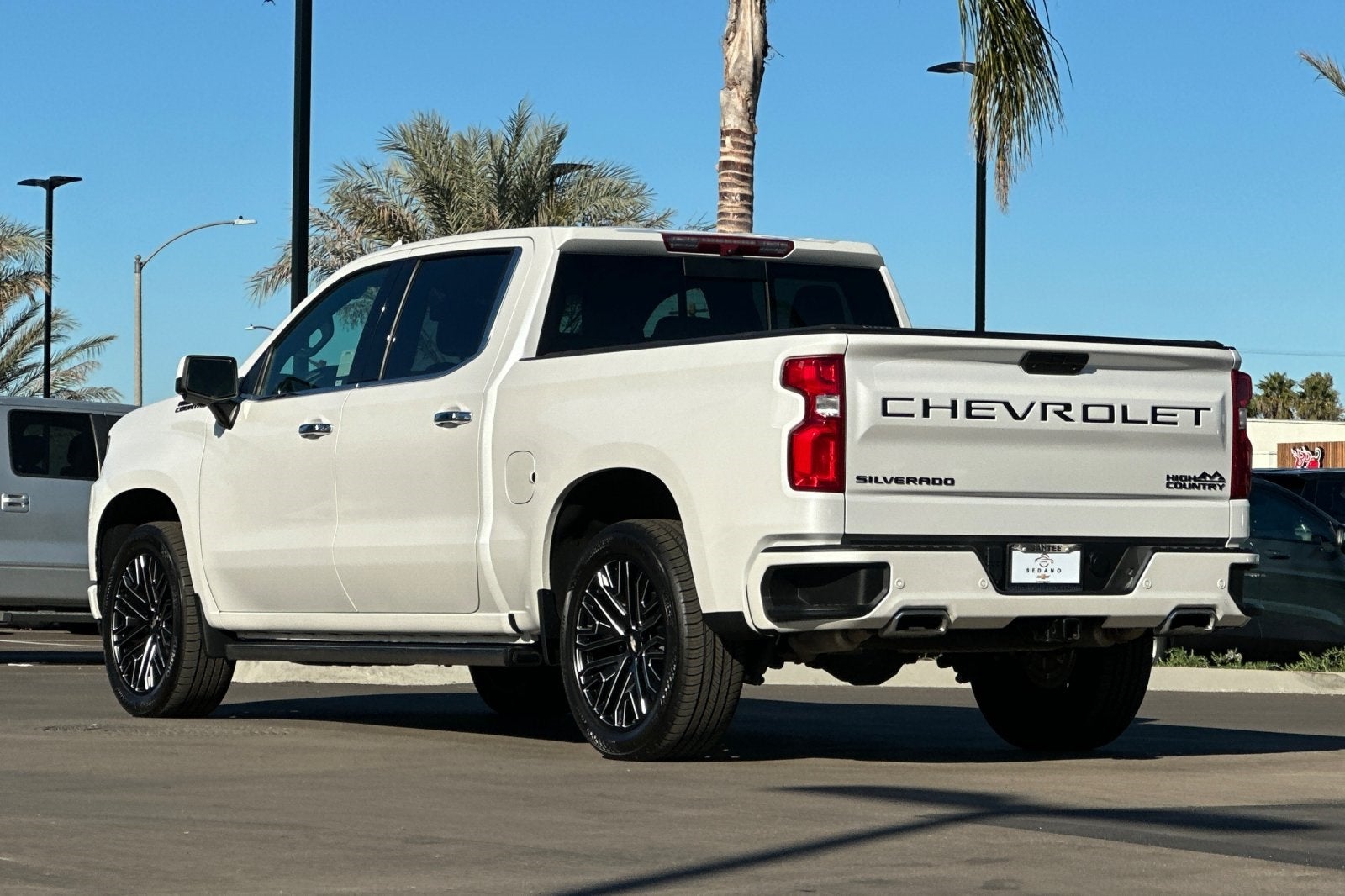 2022 Chevrolet Silverado 1500 LTD High Country