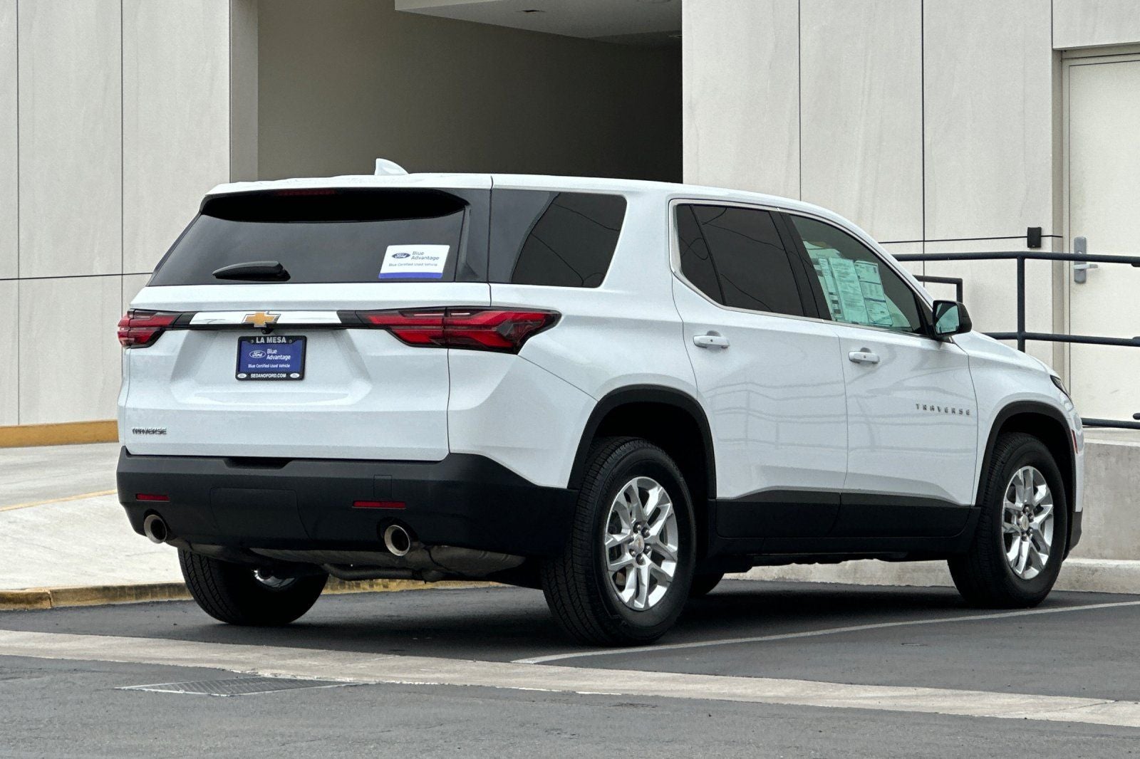 2022 Chevrolet Traverse LS