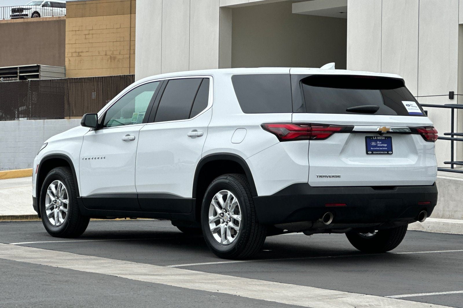 2022 Chevrolet Traverse LS