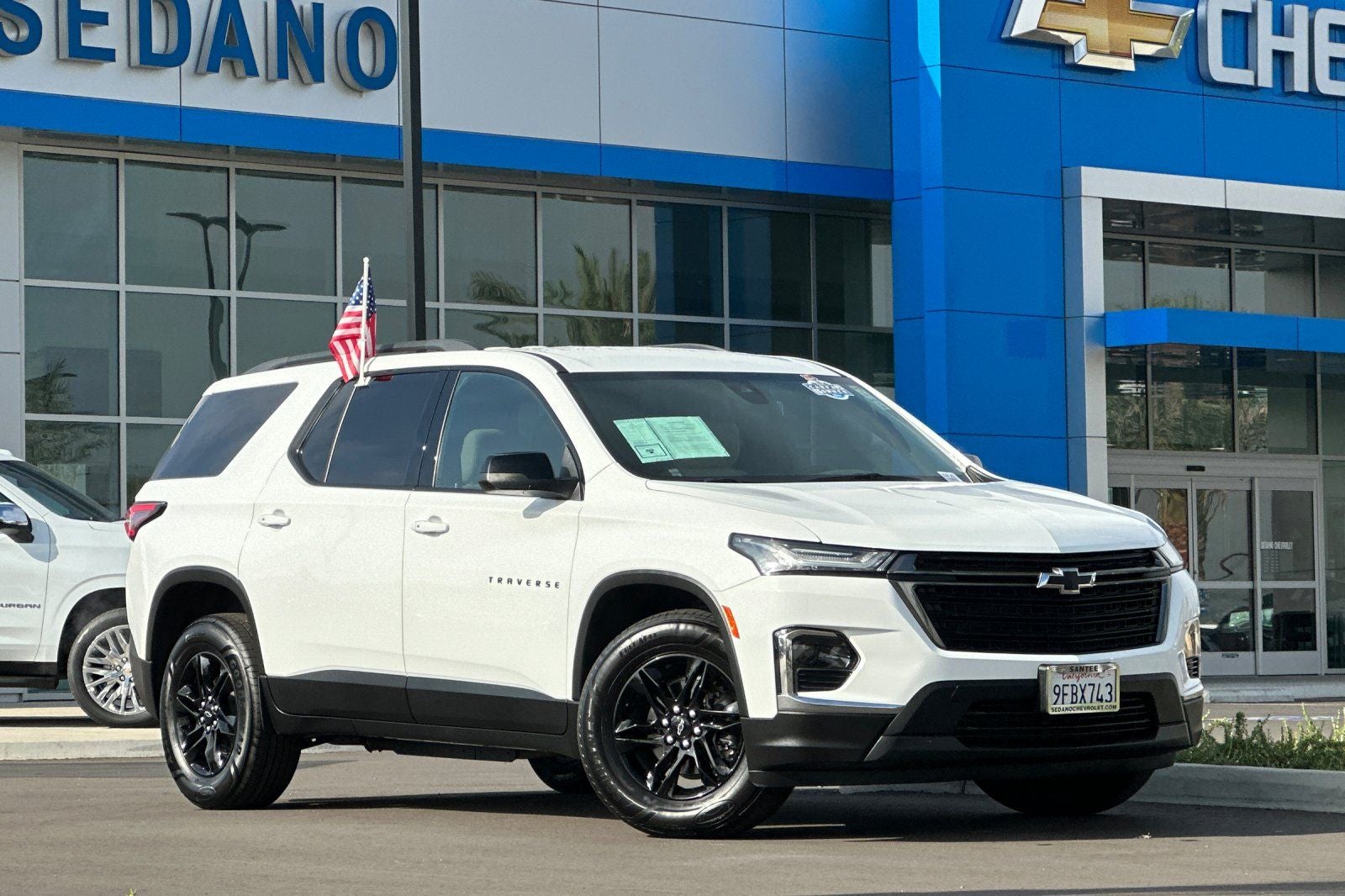 2023 Chevrolet Traverse LS