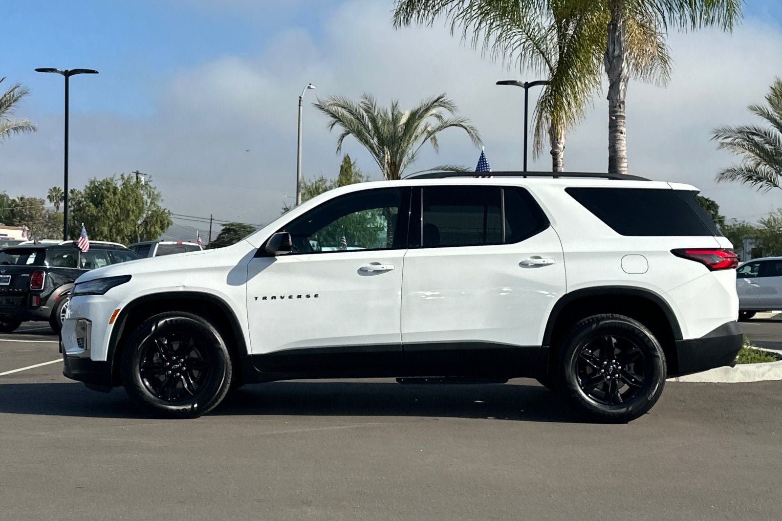 2023 Chevrolet Traverse LS