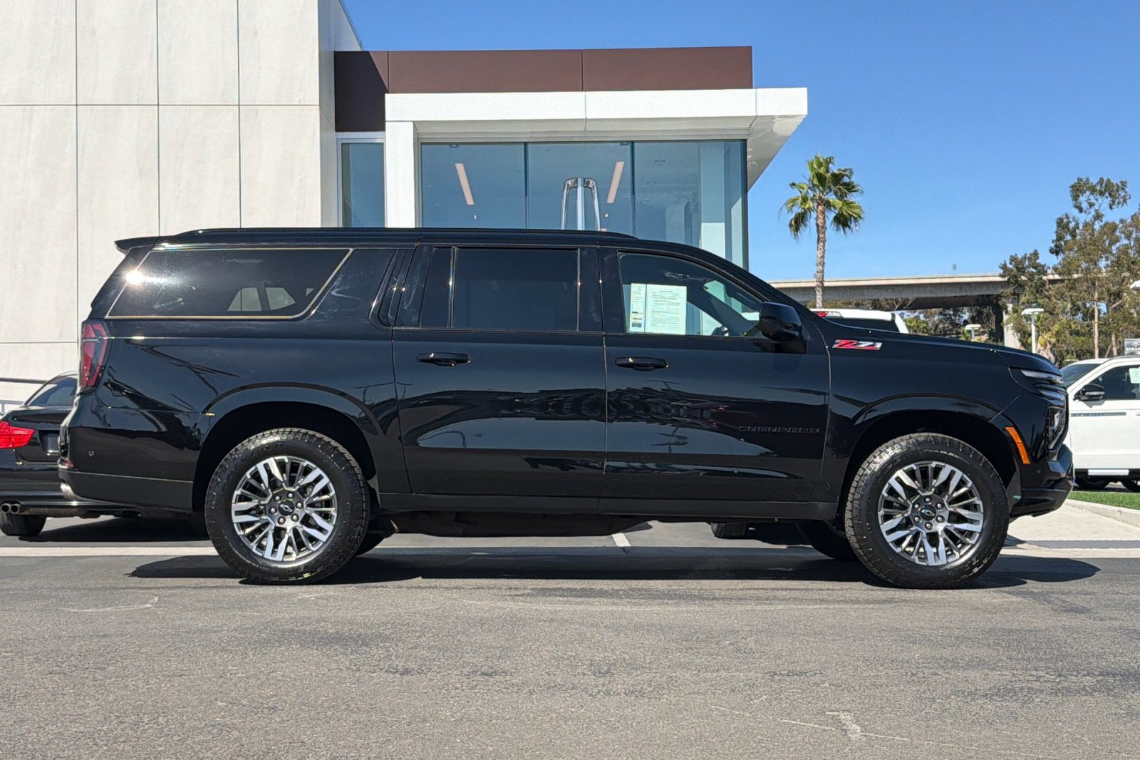 2025 Chevrolet Suburban Z71