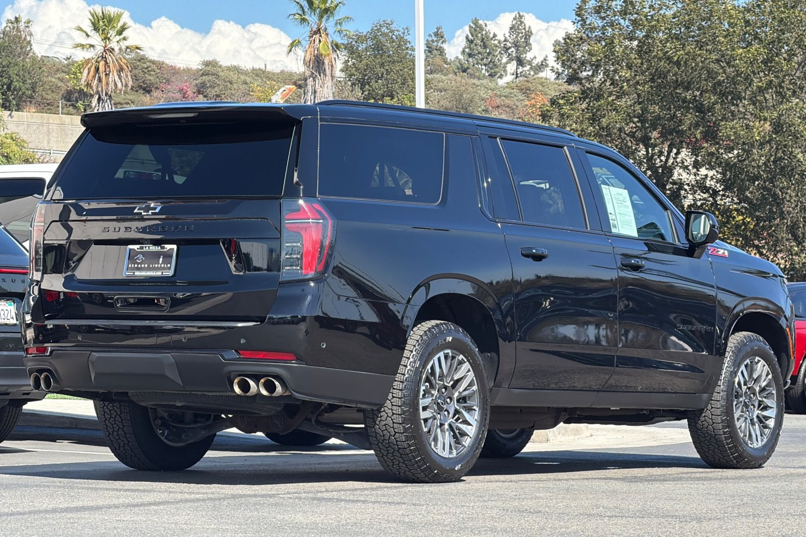 2025 Chevrolet Suburban Z71