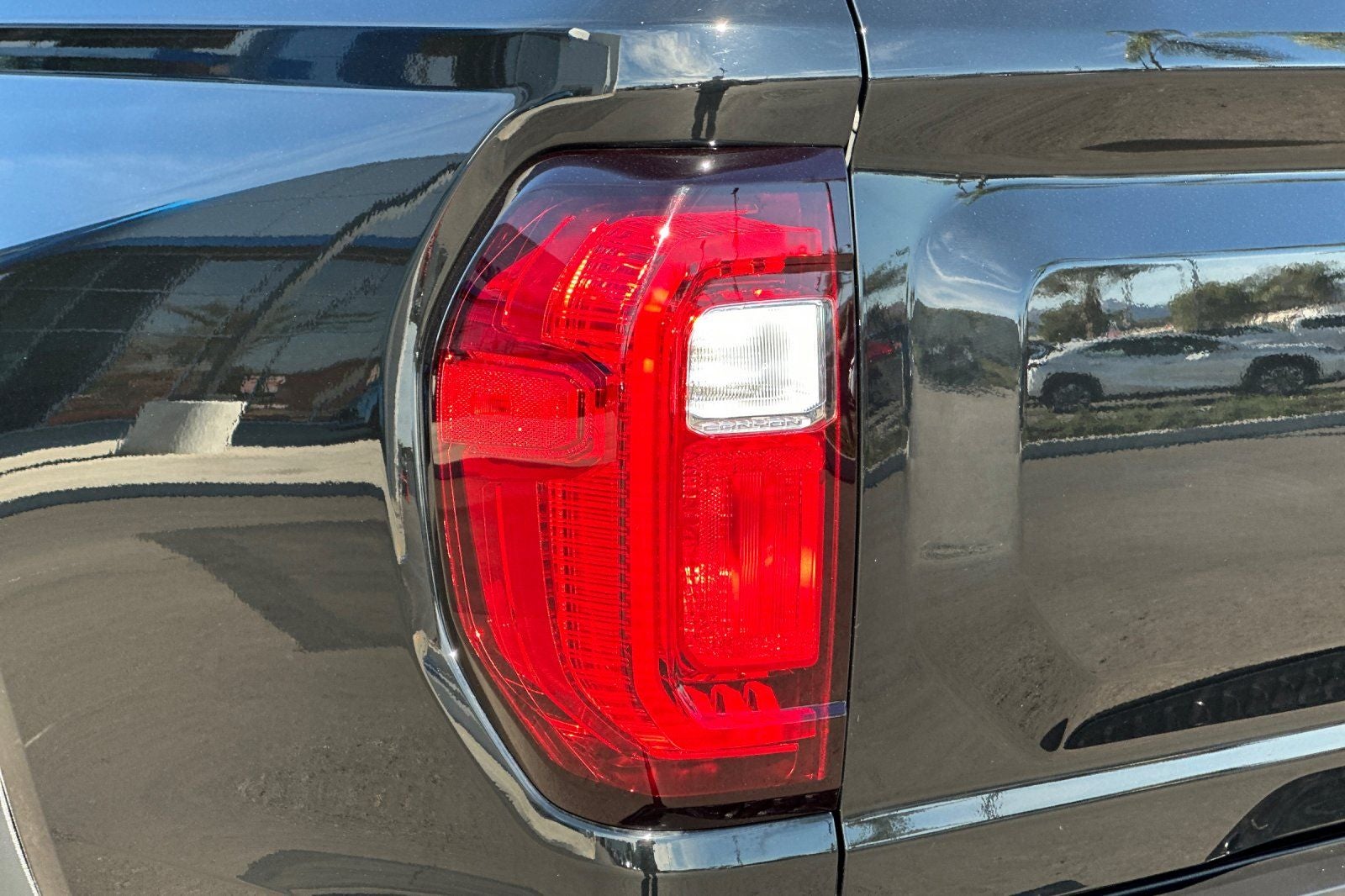 2025 GMC Canyon Elevation