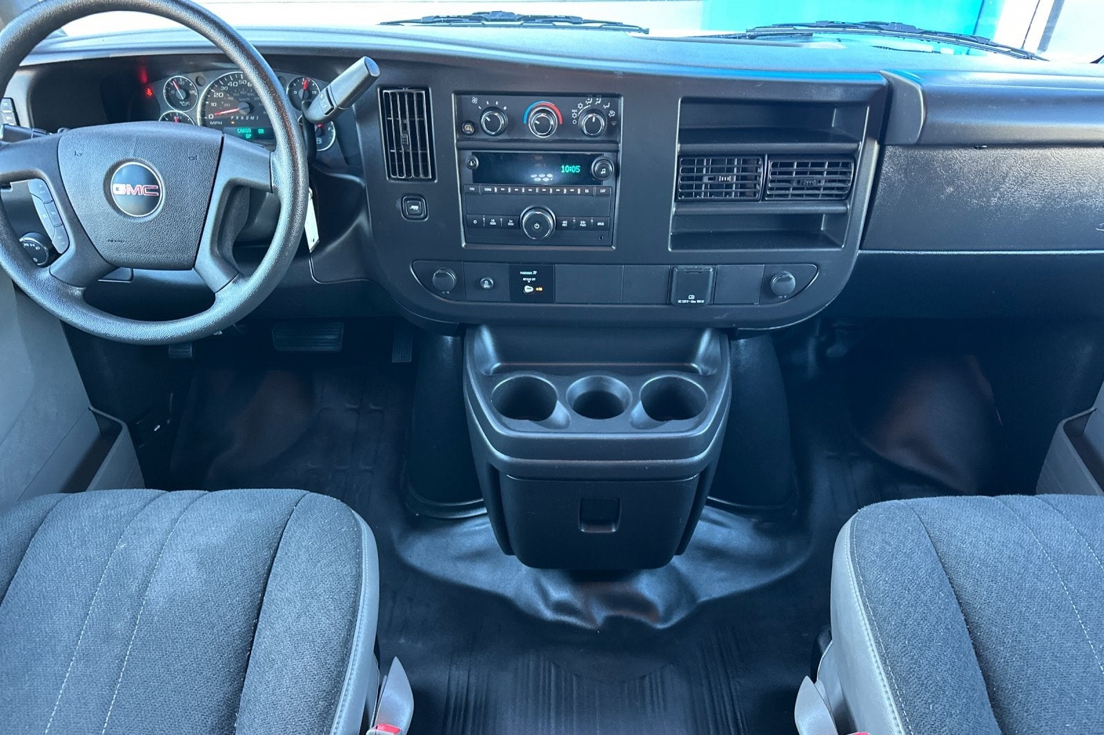 2023 GMC Savana 2500 Work Van