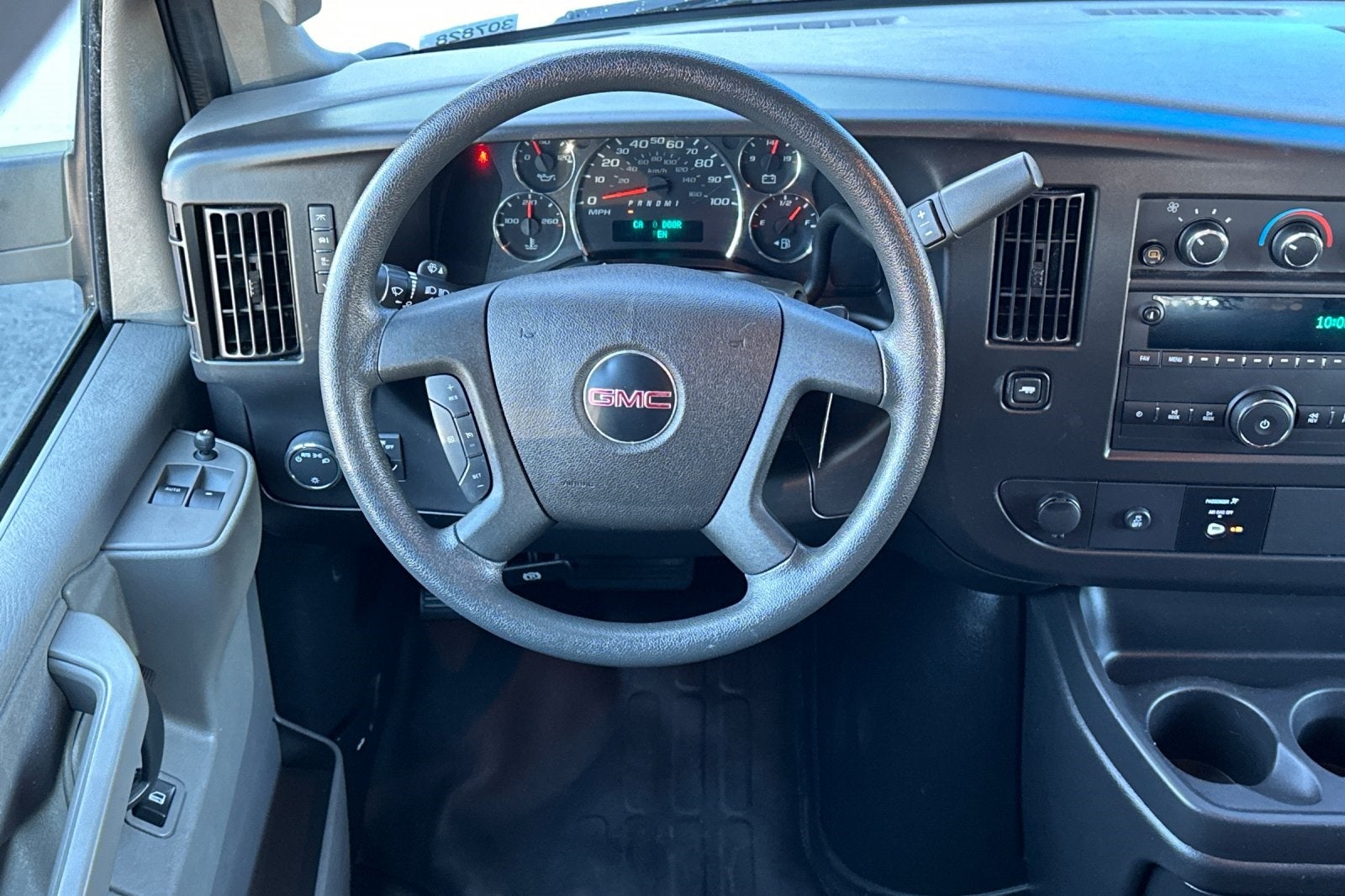 2023 GMC Savana 2500 Work Van