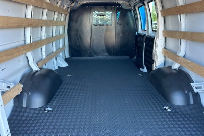 2023 GMC Savana 2500 Work Van