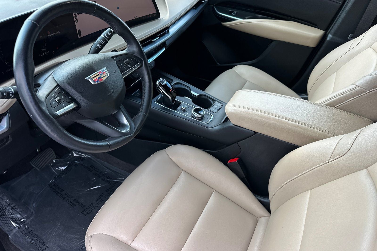 2024 Cadillac XT4 Luxury