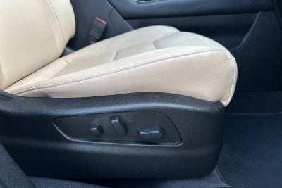 2024 Cadillac XT4 Luxury