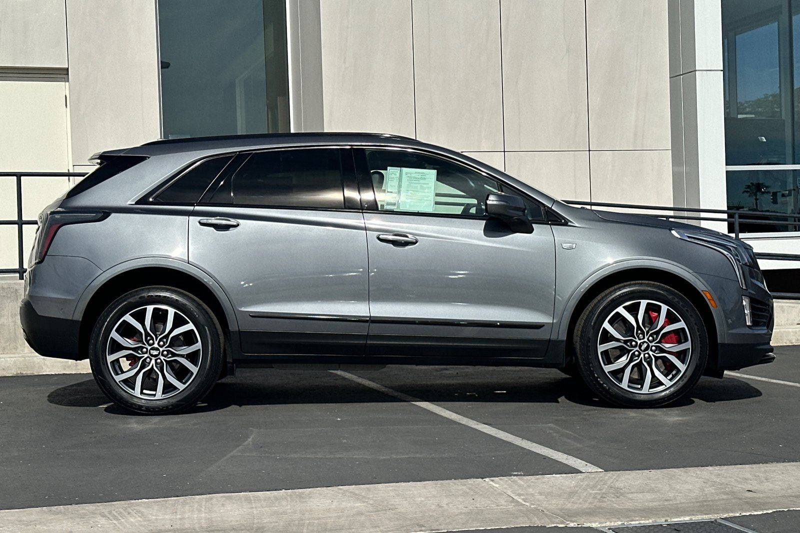 2022 Cadillac XT5 Sport