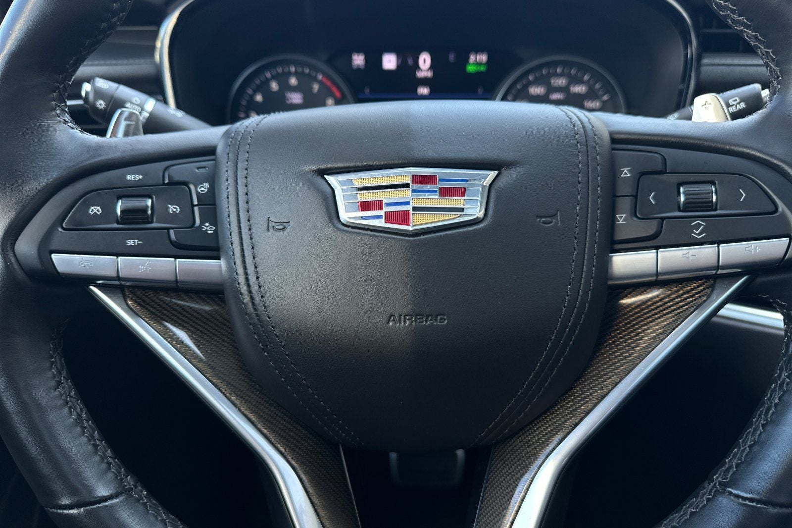 2022 Cadillac XT6 Sport