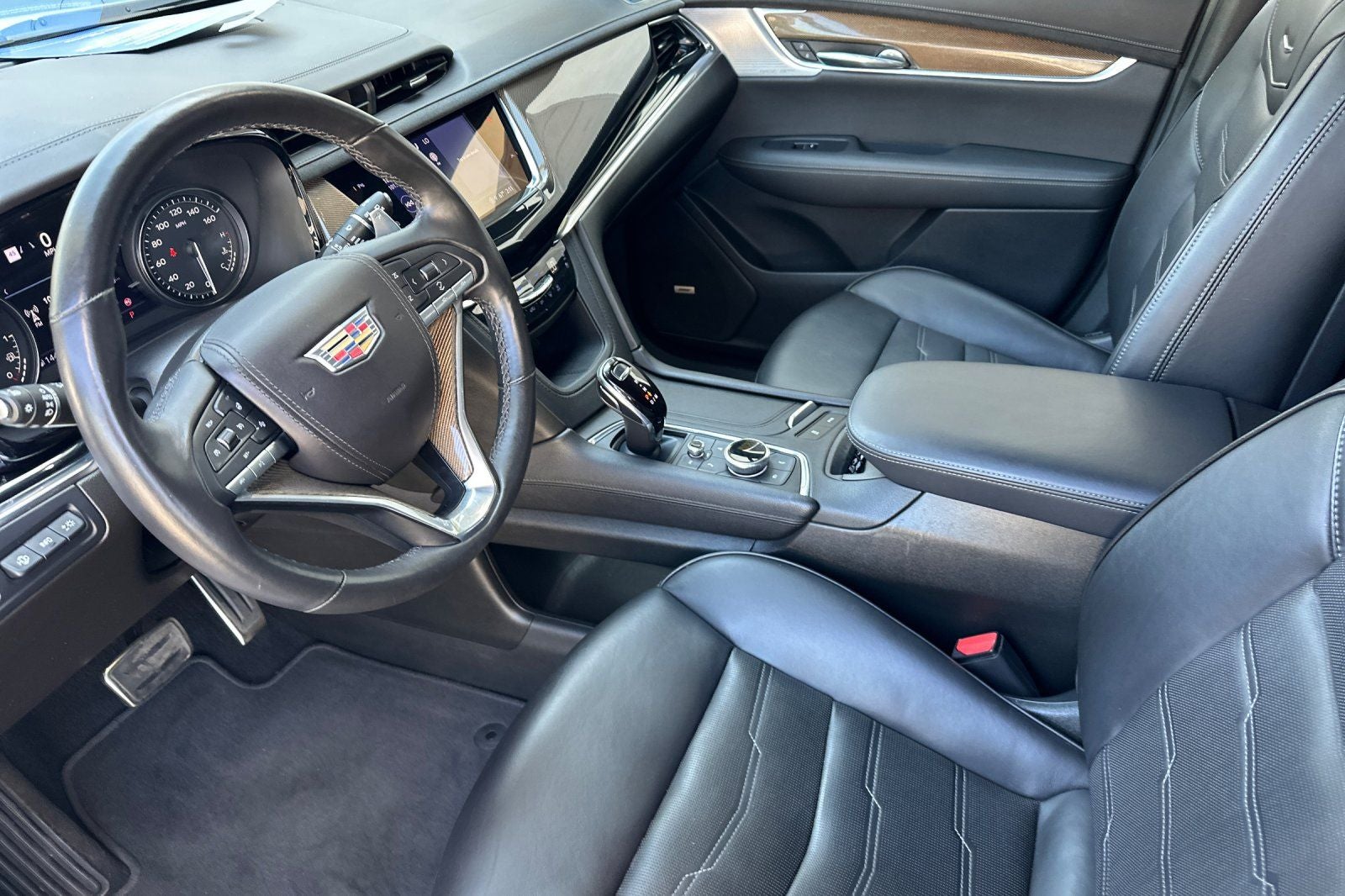 2022 Cadillac XT6 Sport