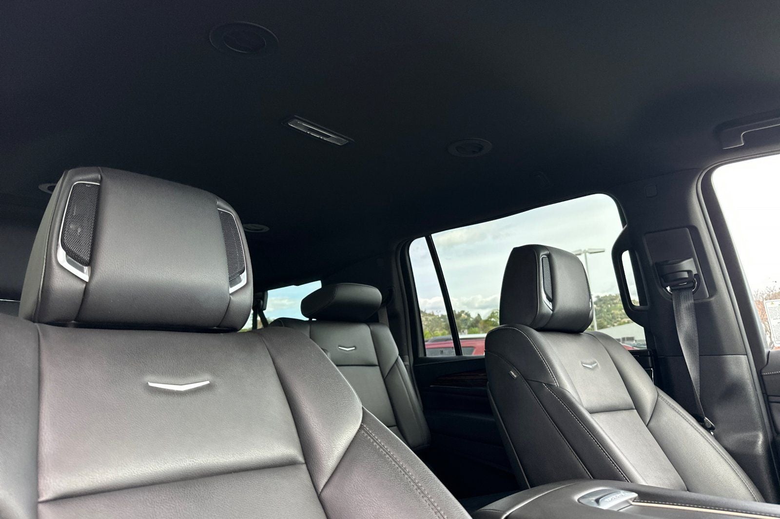 2022 Cadillac Escalade ESV Luxury