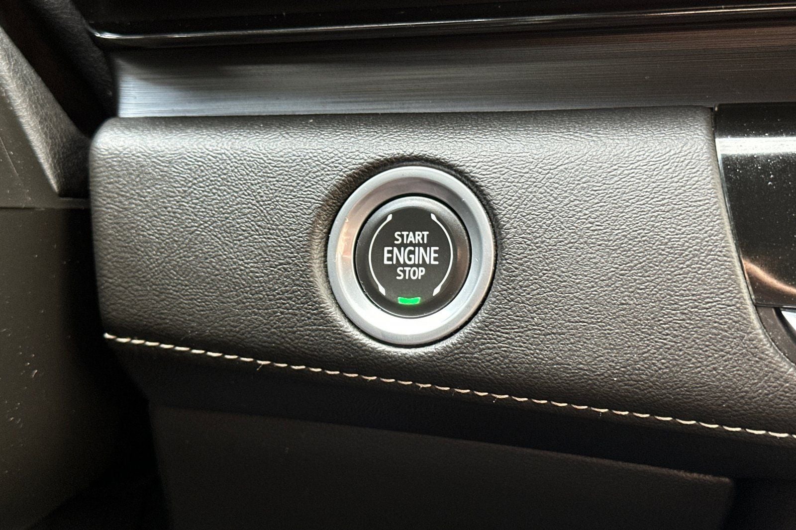 2022 Cadillac Escalade ESV Luxury