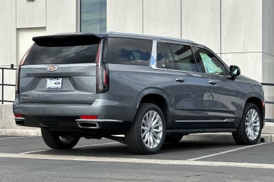 2022 Cadillac Escalade ESV Luxury