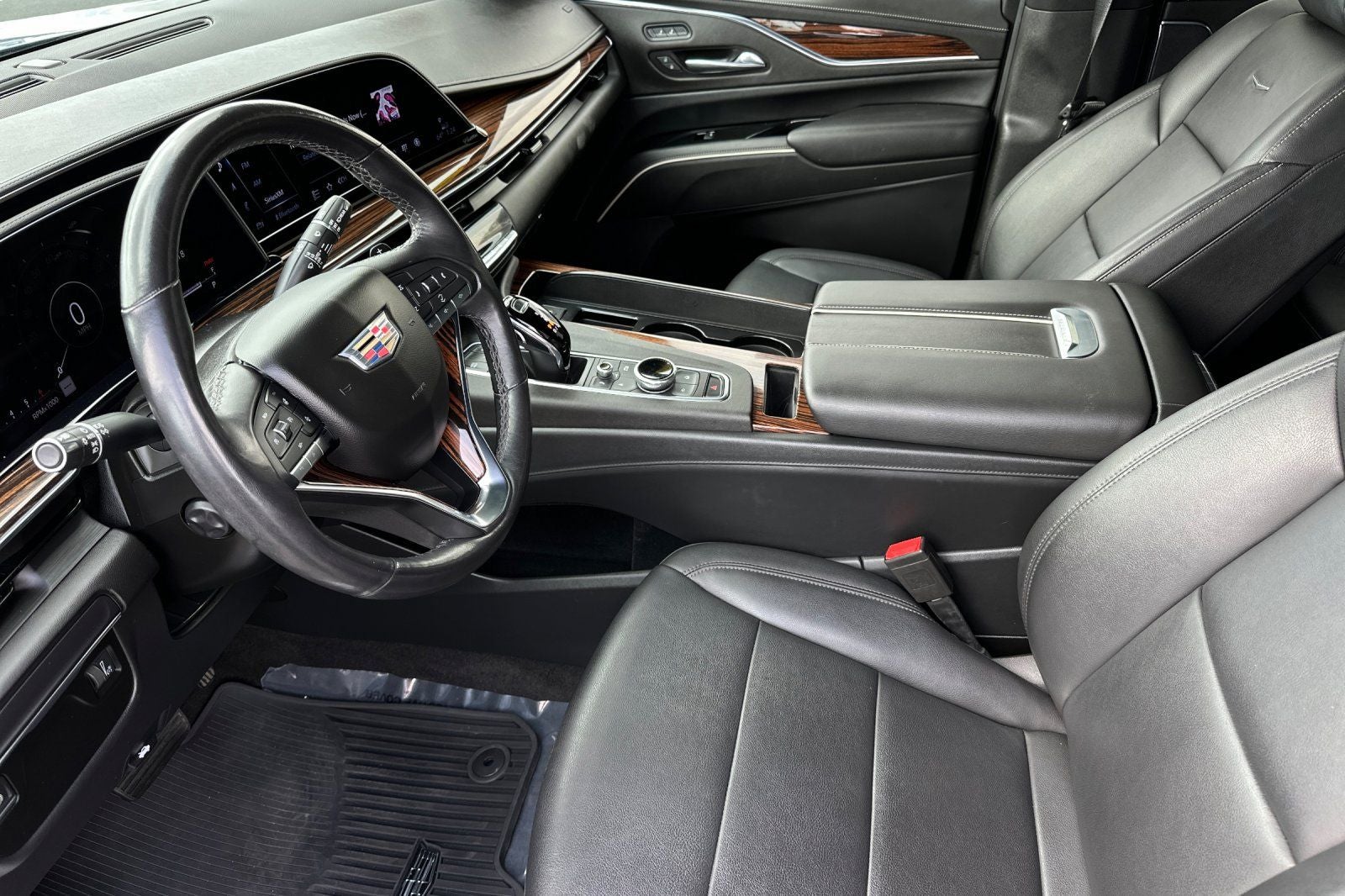 2022 Cadillac Escalade ESV Luxury