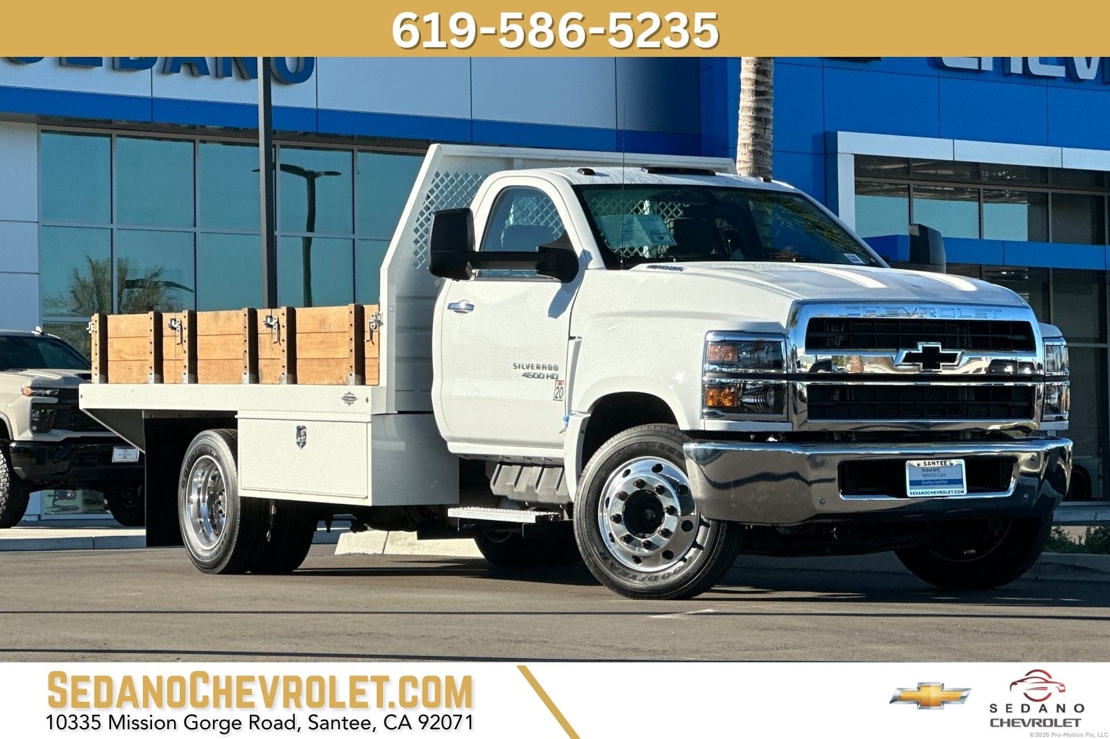 2023 Chevrolet Silverado 4500HD Work Truck