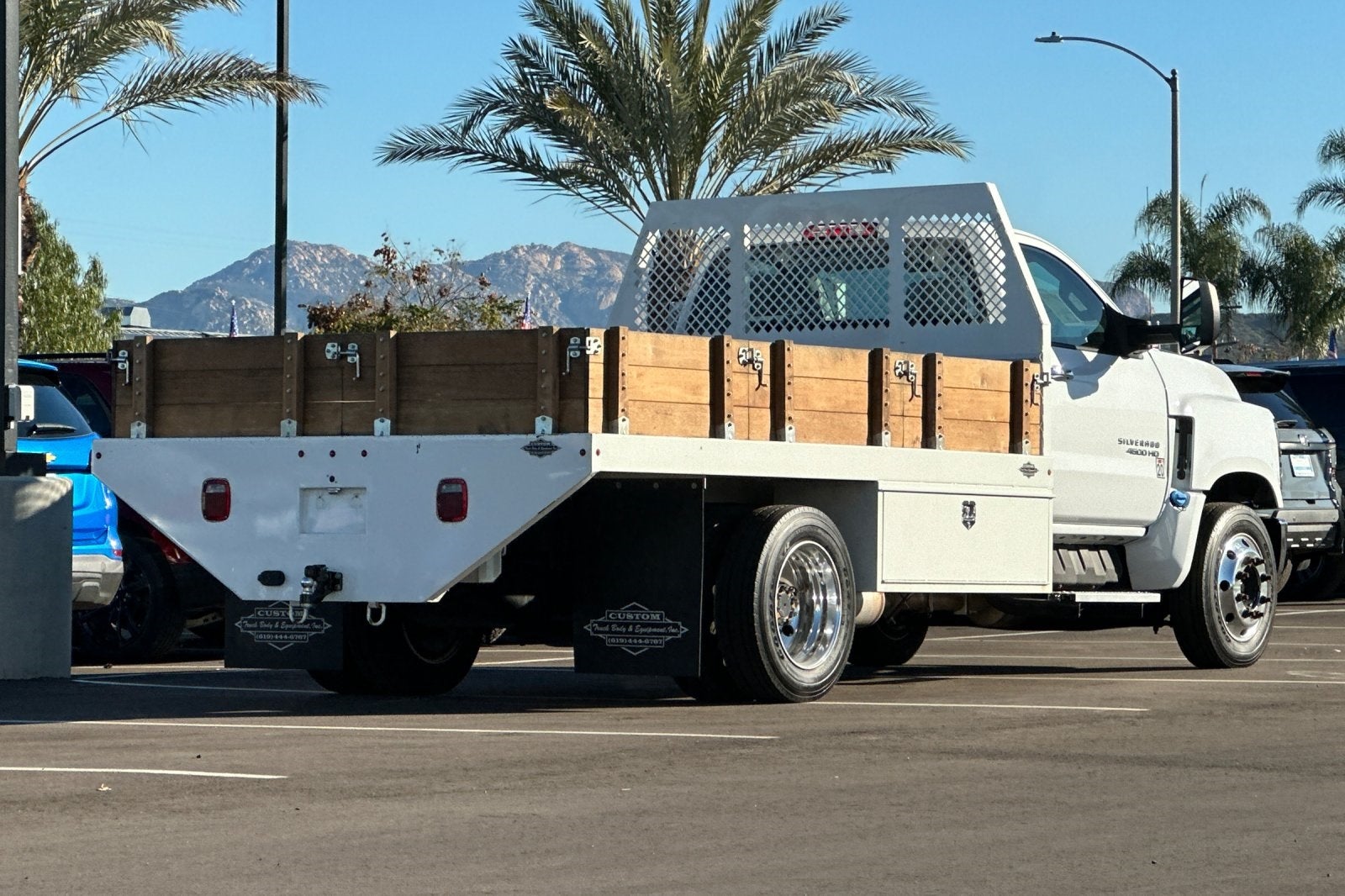 2023 Chevrolet Silverado 4500HD Work Truck