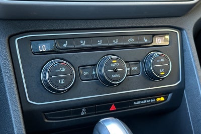 2020 Volkswagen Atlas Cross Sport 3.6L V6 SE w/Technology R-Line