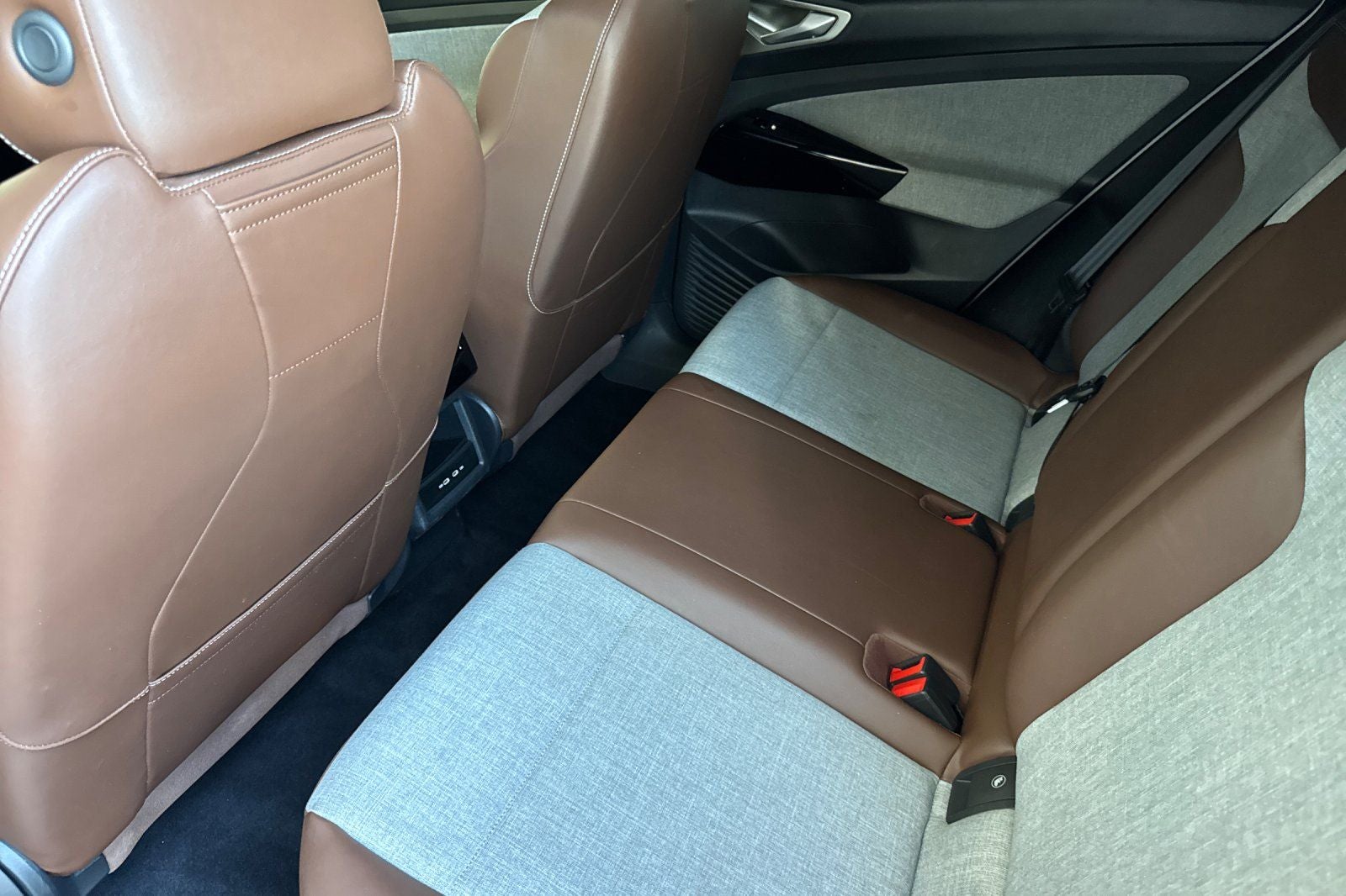 2023 Volkswagen ID.4 Standard