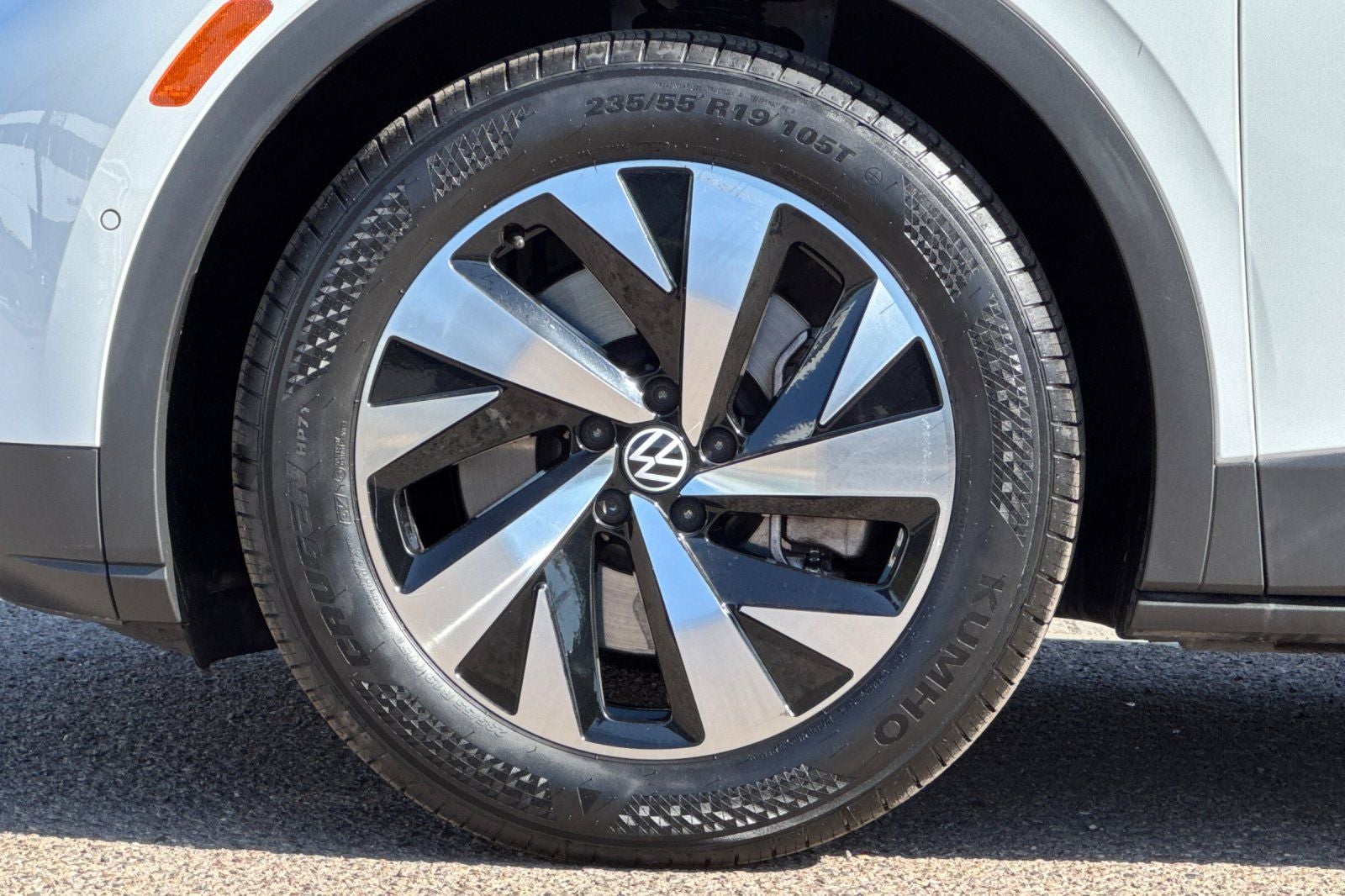 2023 Volkswagen ID.4 Standard