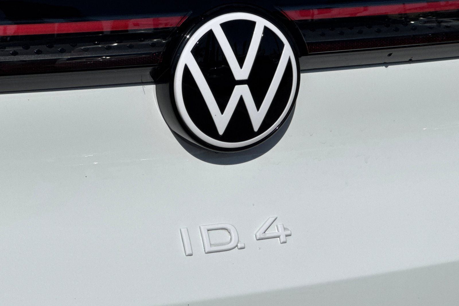 2023 Volkswagen ID.4 Standard