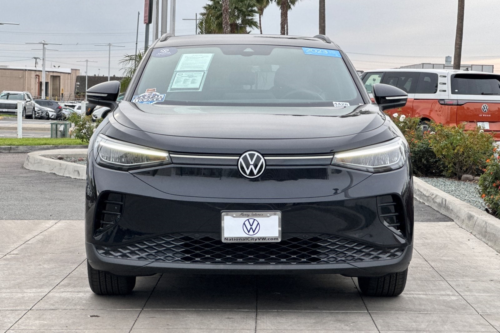 2023 Volkswagen ID.4 Pro