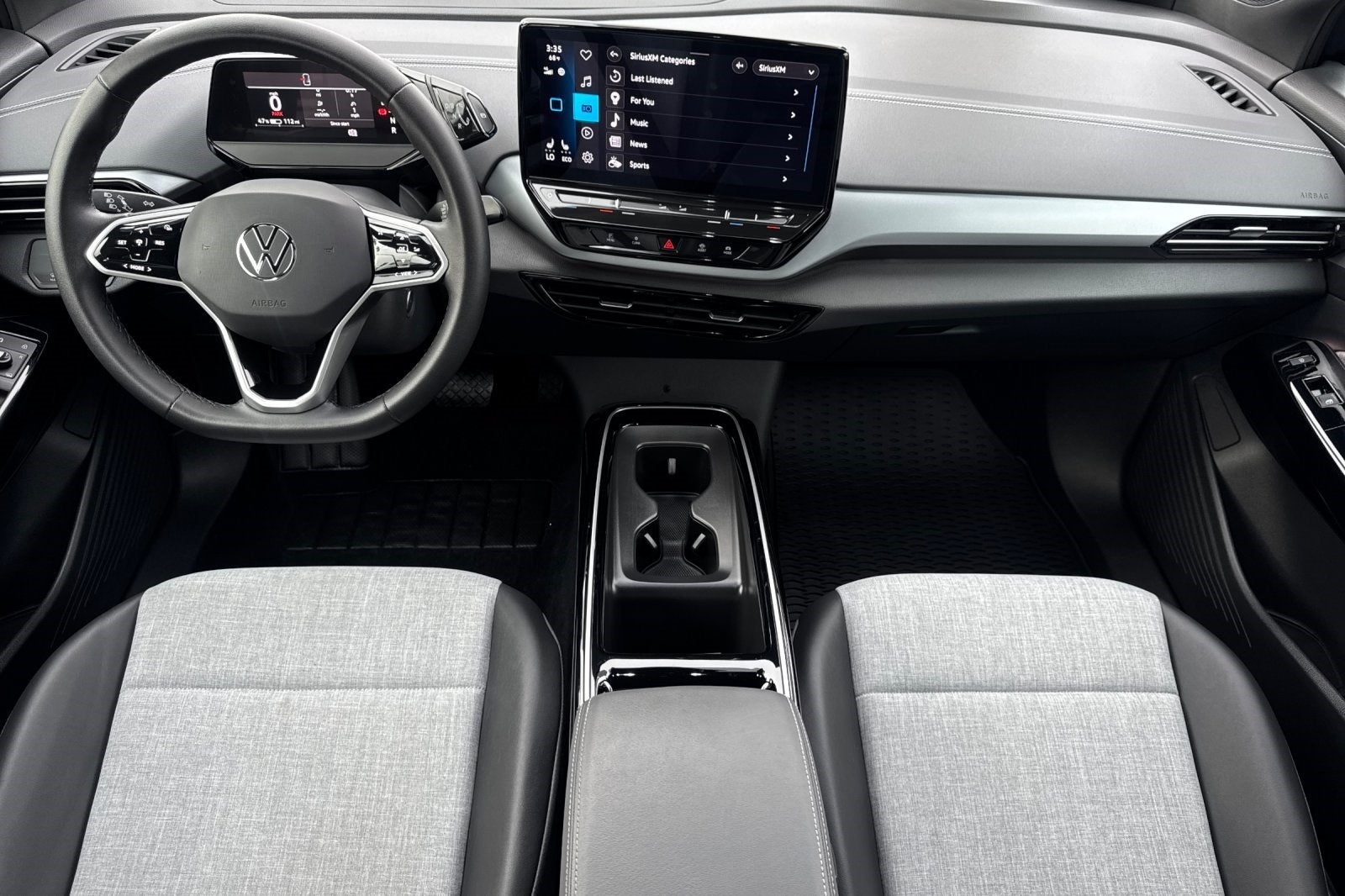 2023 Volkswagen ID.4 Pro