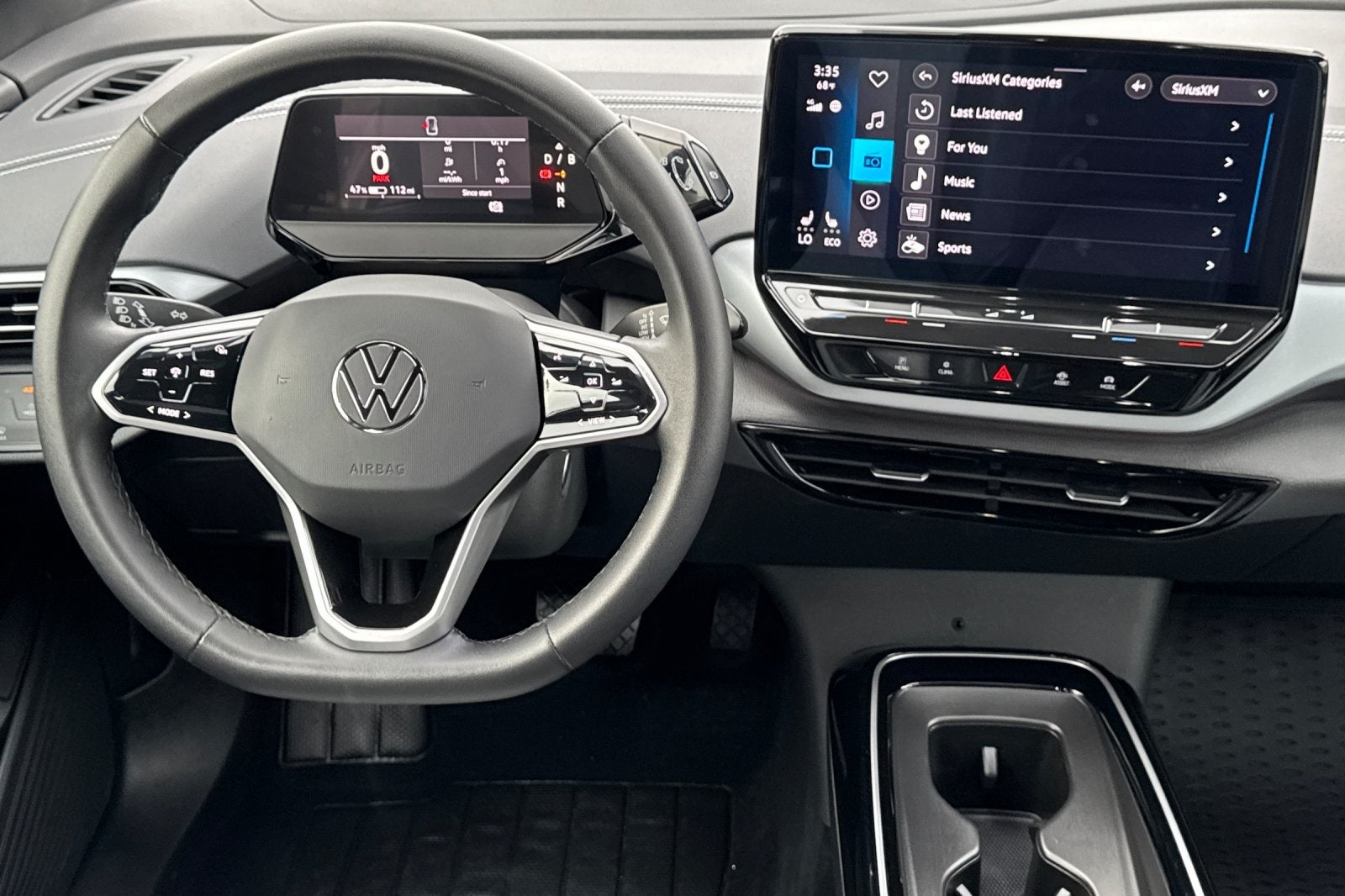 2023 Volkswagen ID.4 Pro