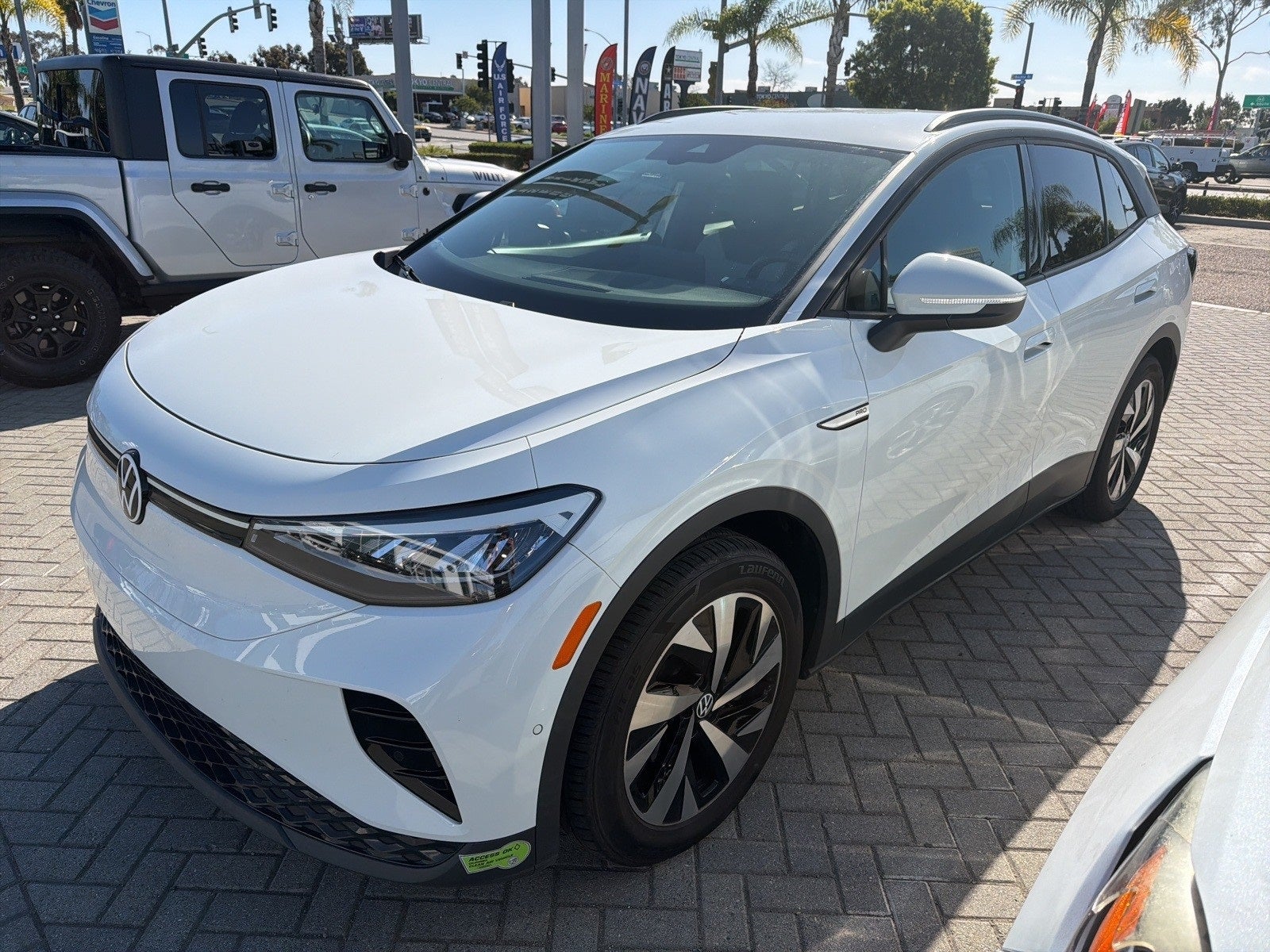 2023 Volkswagen ID.4 Pro