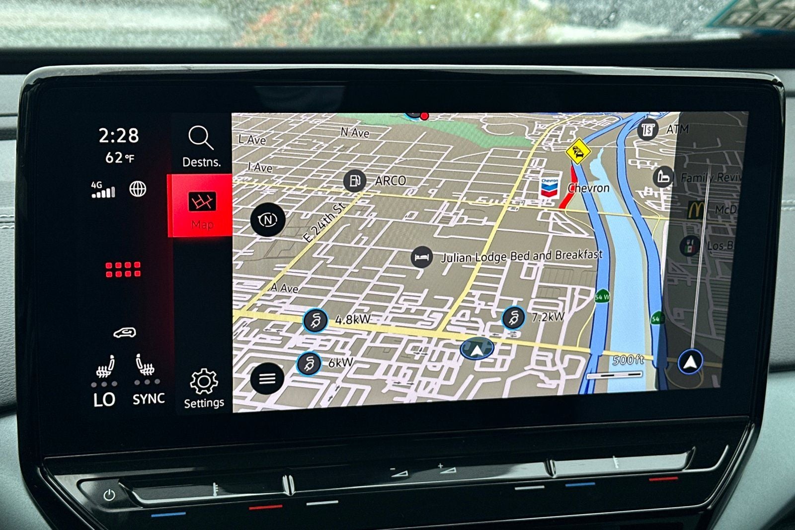 2023 Volkswagen ID.4 Pro