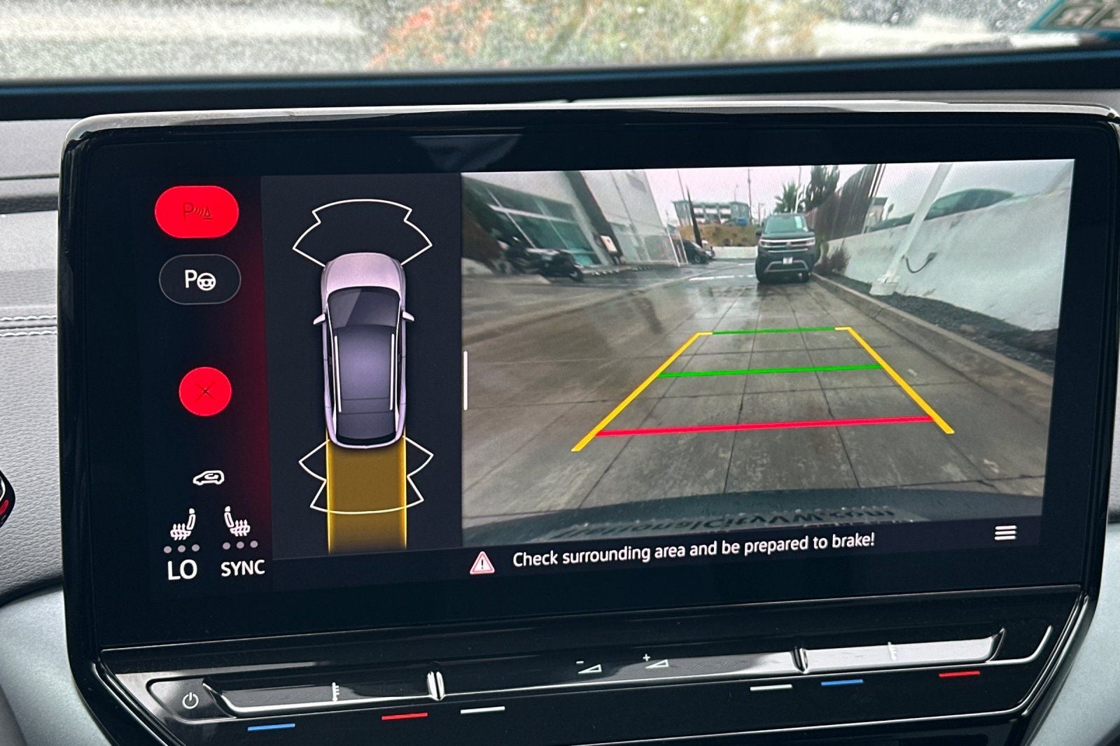 2023 Volkswagen ID.4 Pro