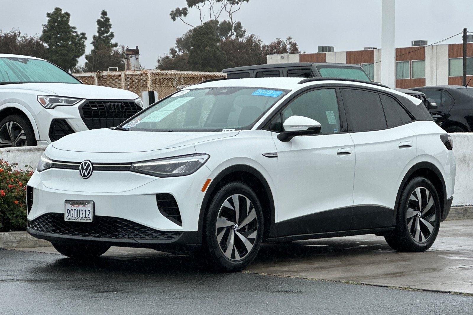 2023 Volkswagen ID.4 Pro