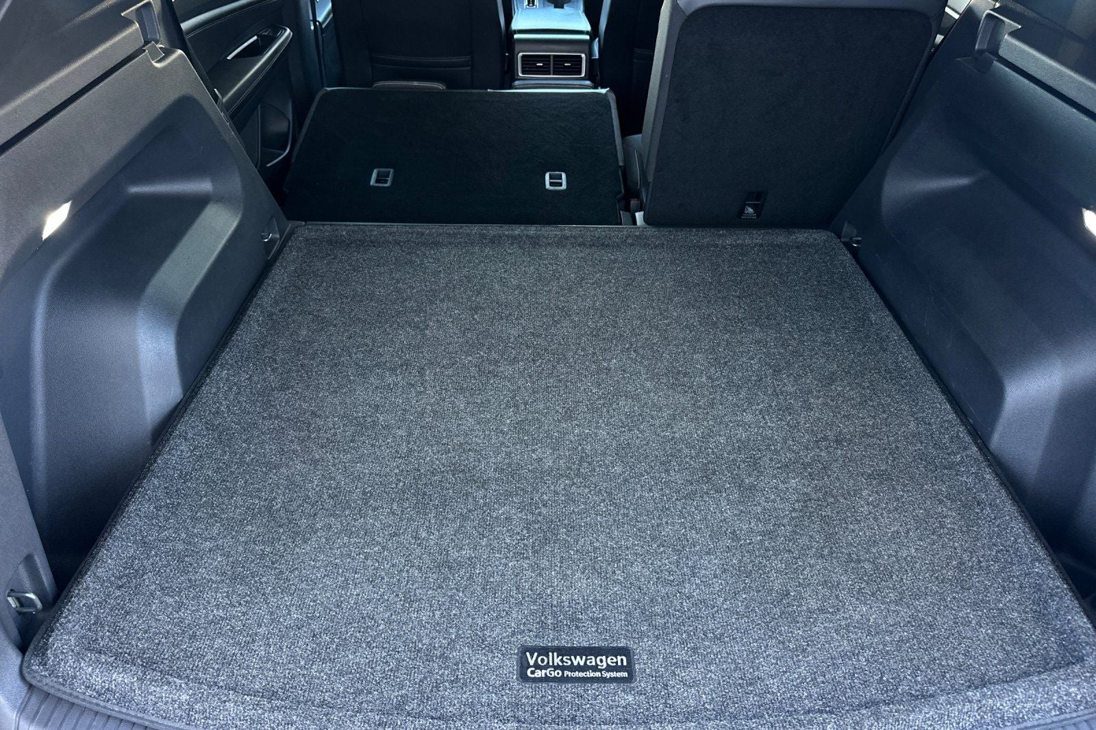 2024 Volkswagen Atlas Cross Sport 2.0T SE