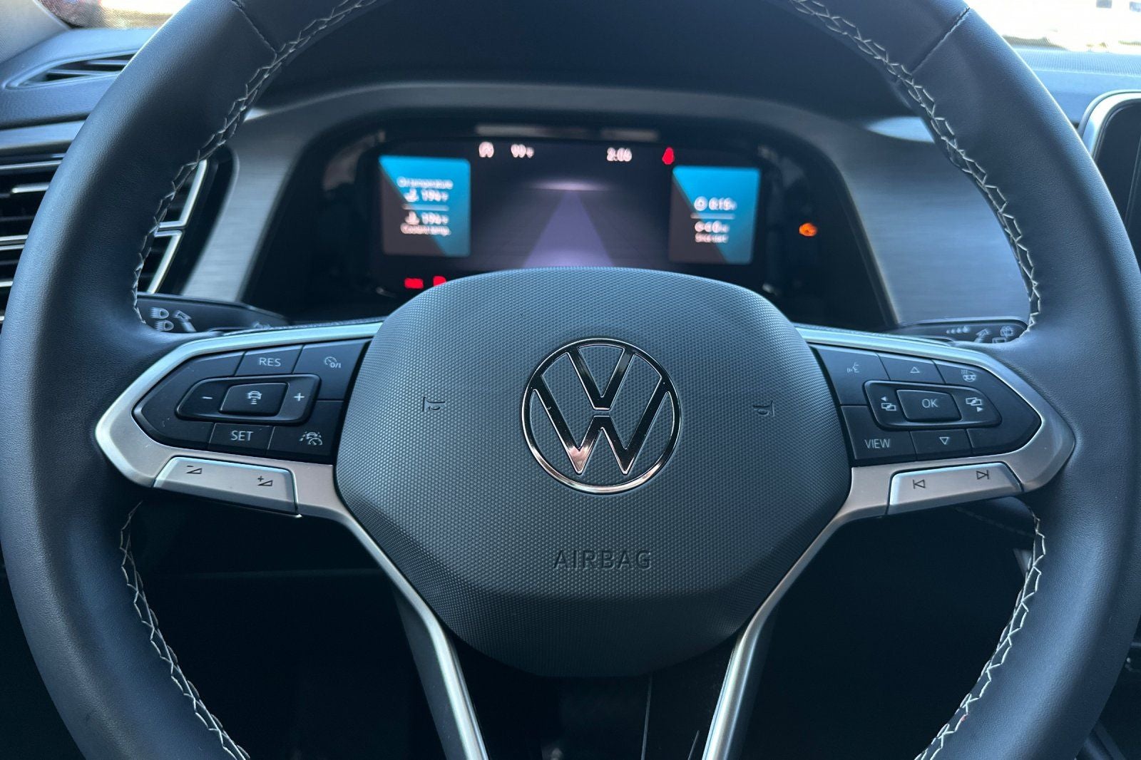 2024 Volkswagen Atlas Cross Sport 2.0T SE