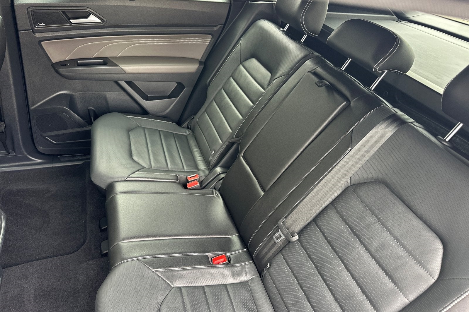 2023 Volkswagen Atlas Cross Sport 3.6L V6 SEL Premium R-Line