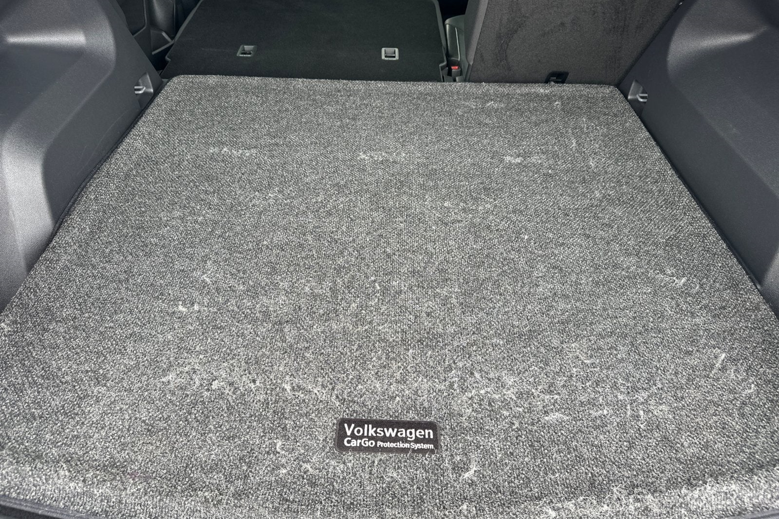 2023 Volkswagen Atlas Cross Sport 3.6L V6 SEL Premium R-Line