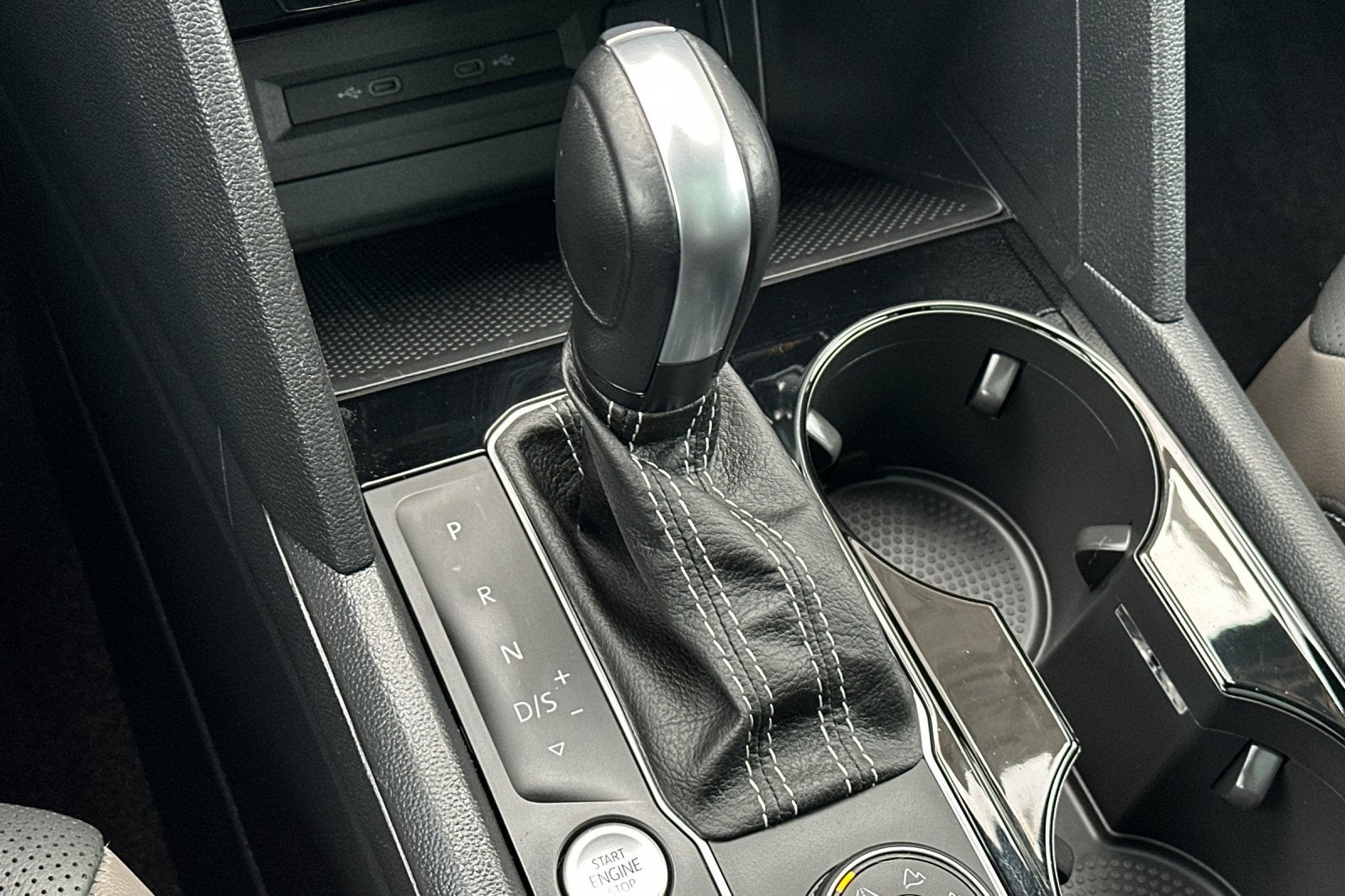 2023 Volkswagen Atlas Cross Sport 3.6L V6 SEL Premium R-Line