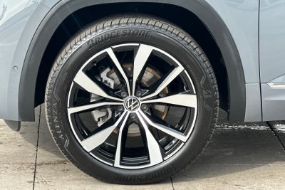 2023 Volkswagen Atlas Cross Sport 3.6L V6 SEL Premium R-Line