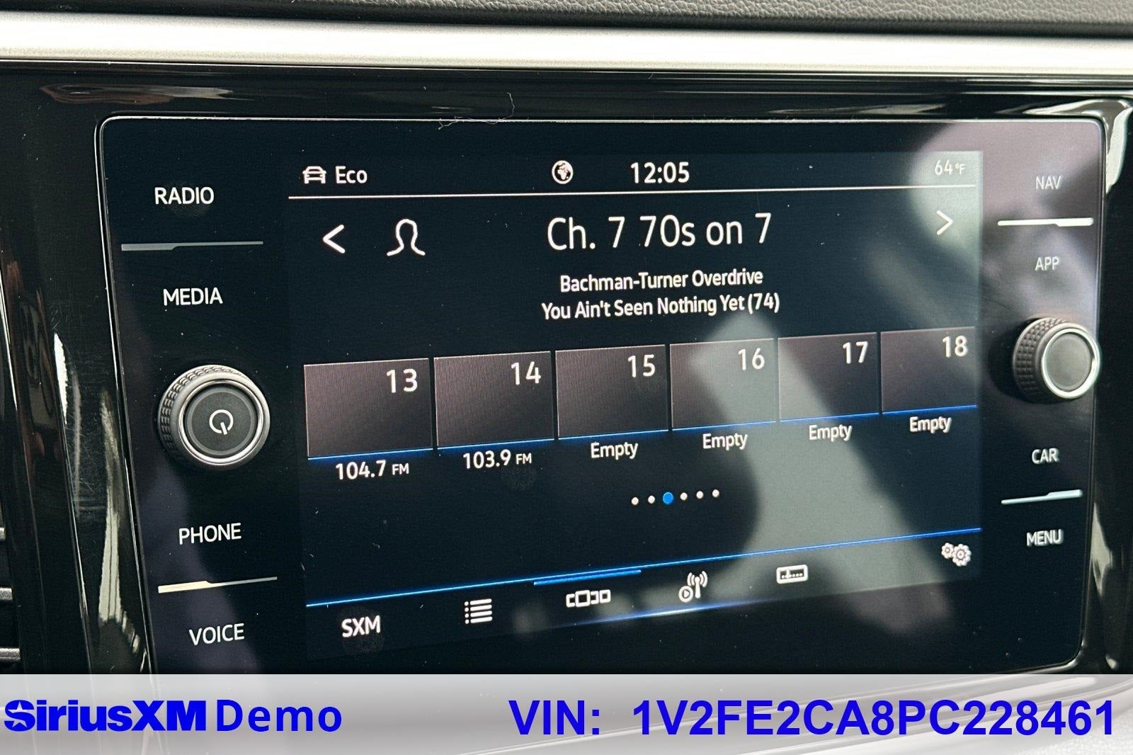 2023 Volkswagen Atlas Cross Sport 3.6L V6 SEL Premium R-Line