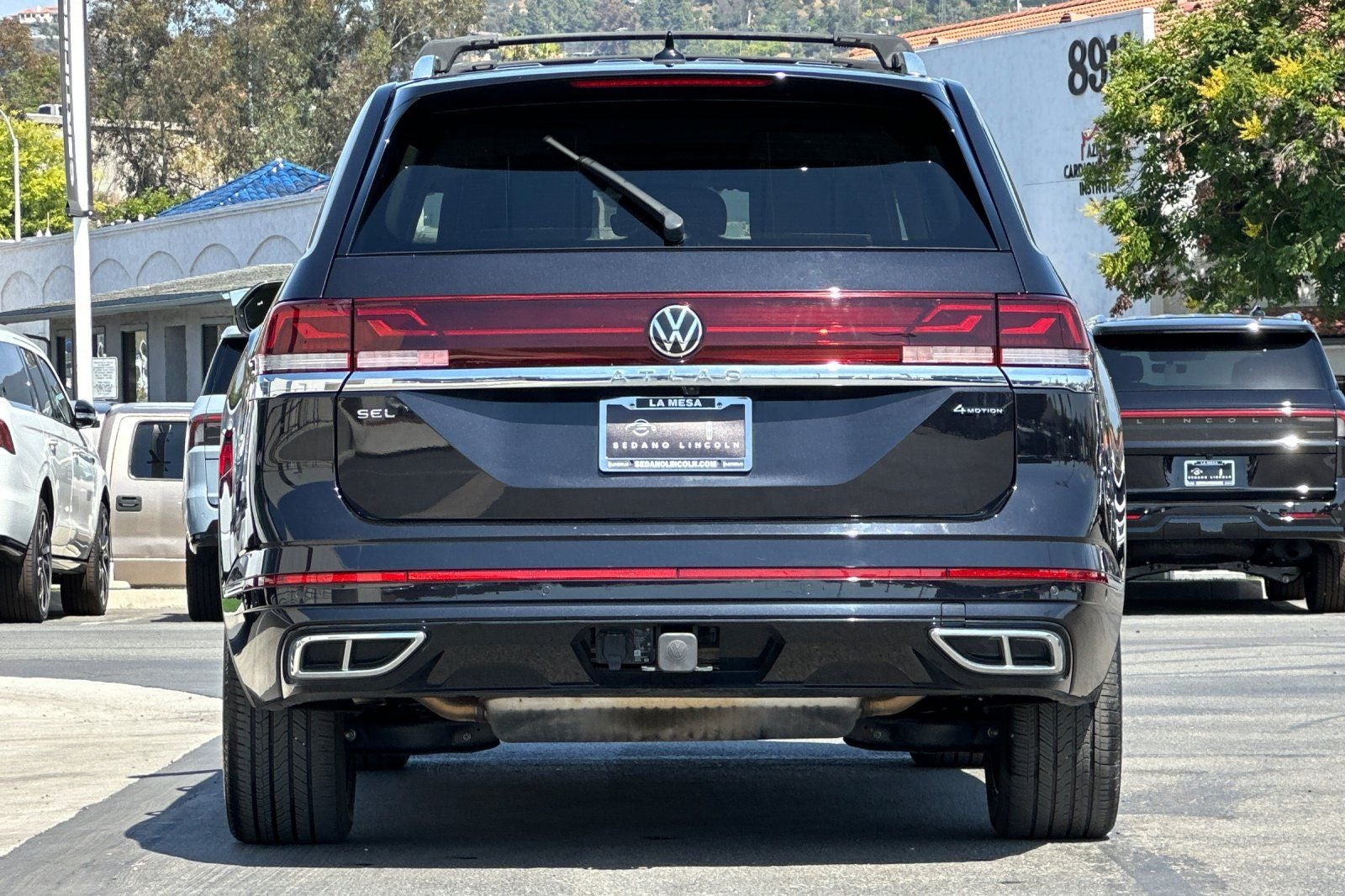 2024 Volkswagen Atlas 2.0T SEL Premium R-Line