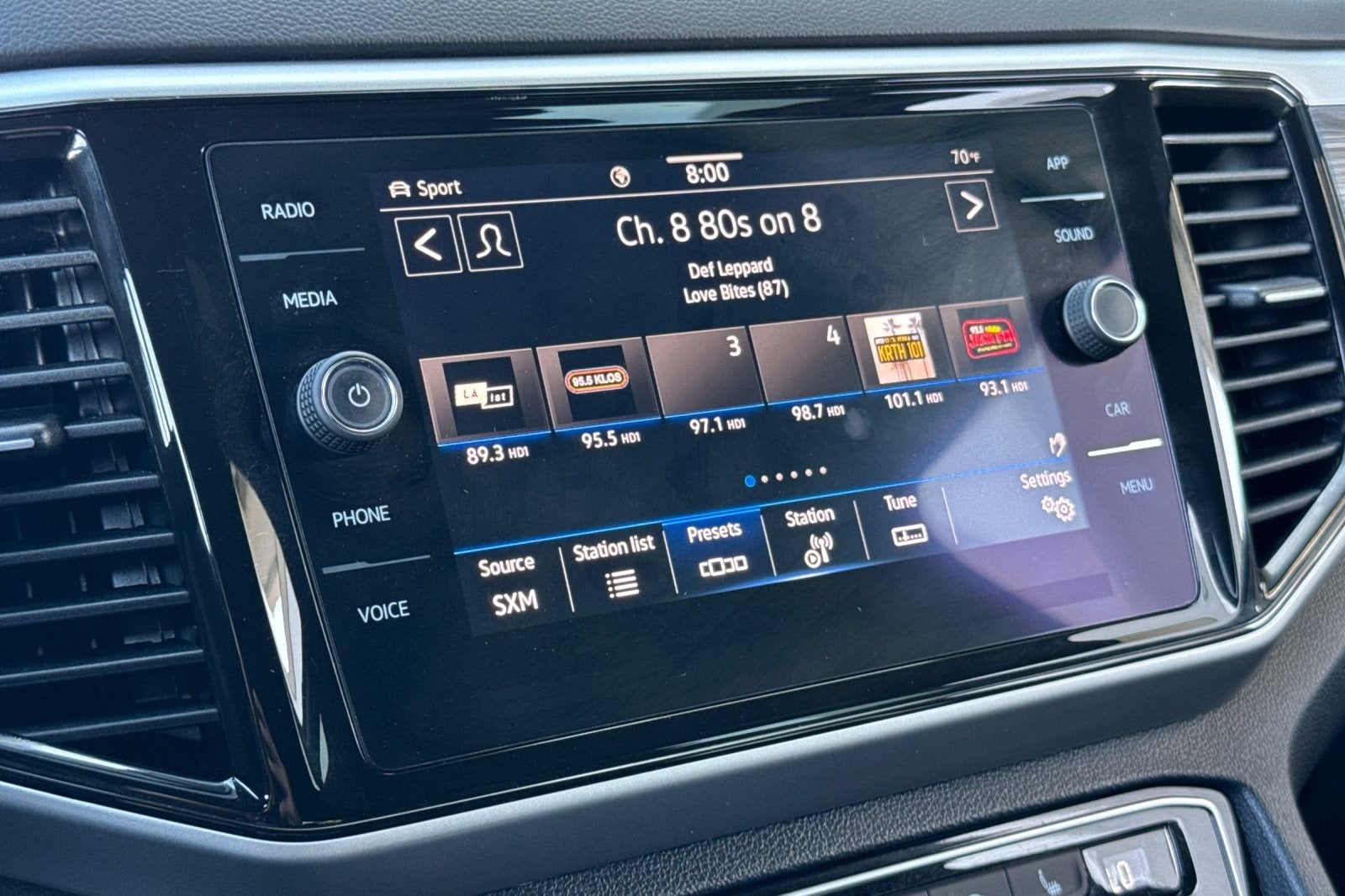 2022 Volkswagen Atlas Cross Sport 3.6L V6 SE w/Technology