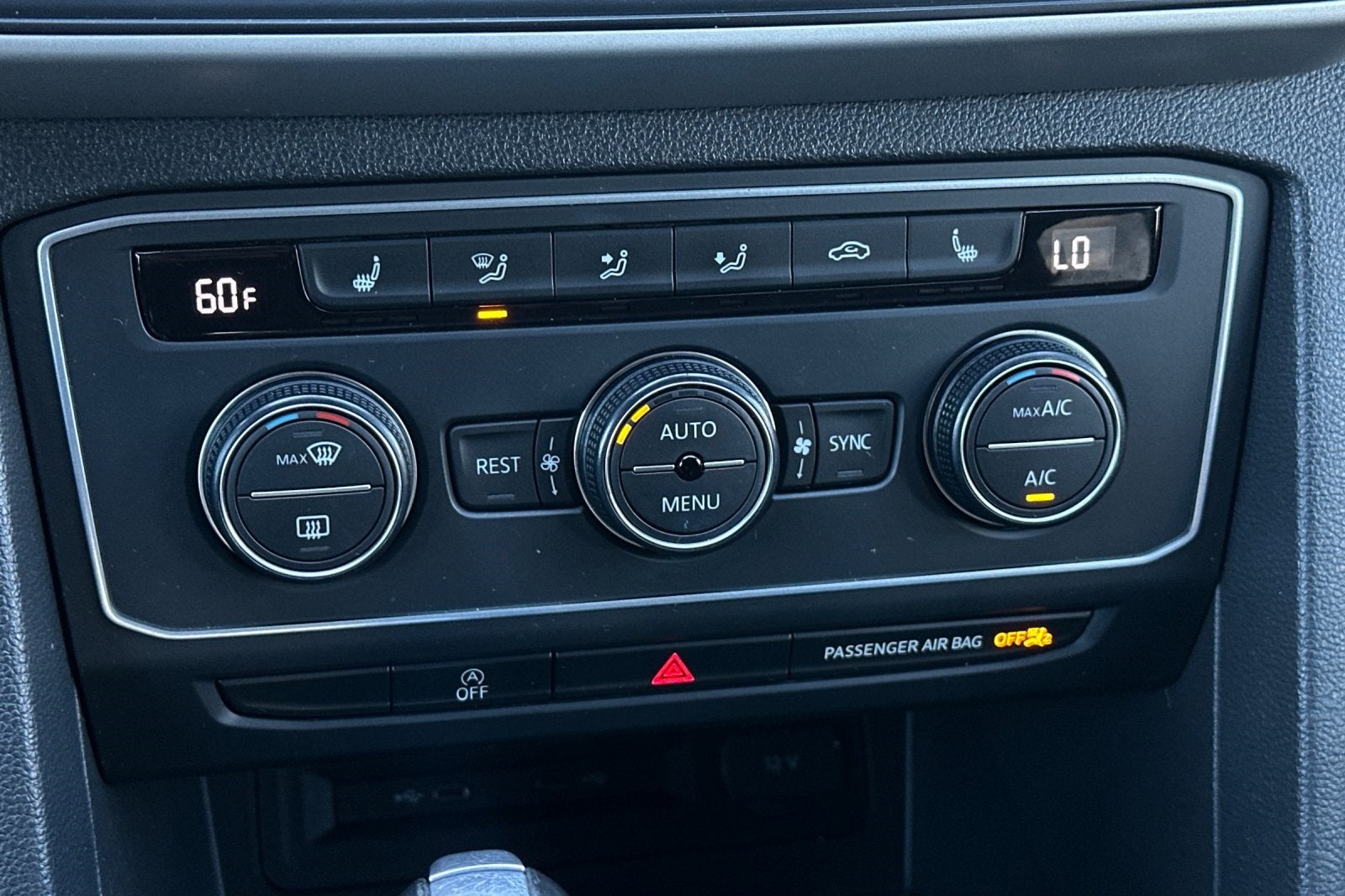 2021 Volkswagen Atlas 3.6L V6 SE w/Technology