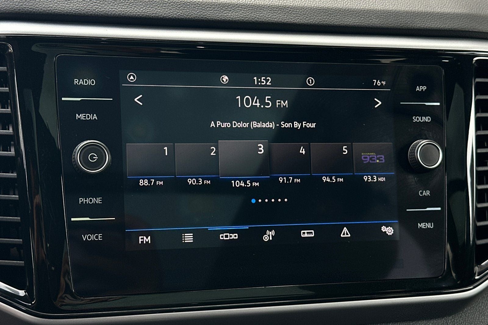 2023 Volkswagen Atlas Cross Sport 3.6L V6 SE w/Technology