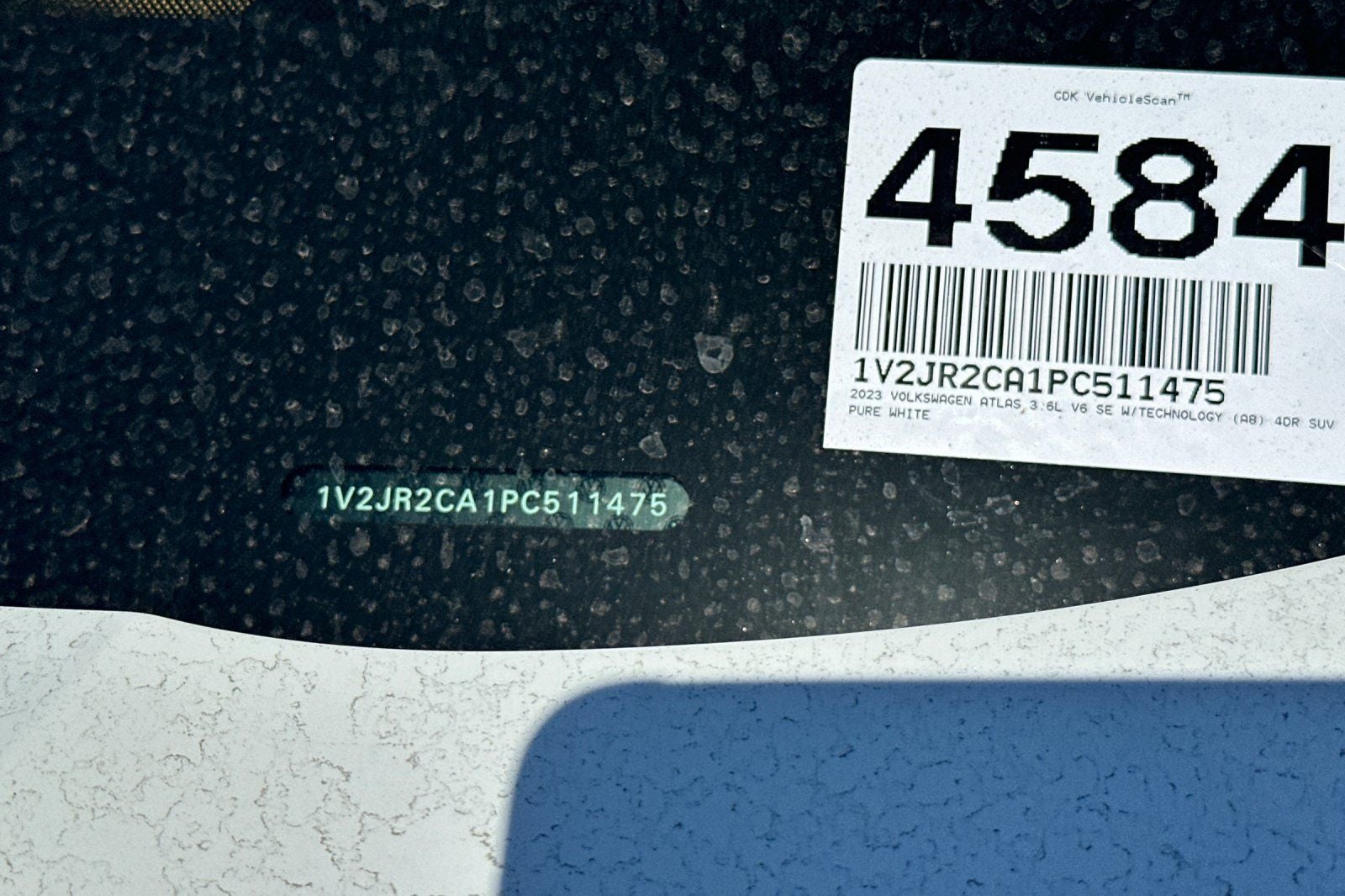 2023 Volkswagen Atlas 3.6L V6 SE w/Technology