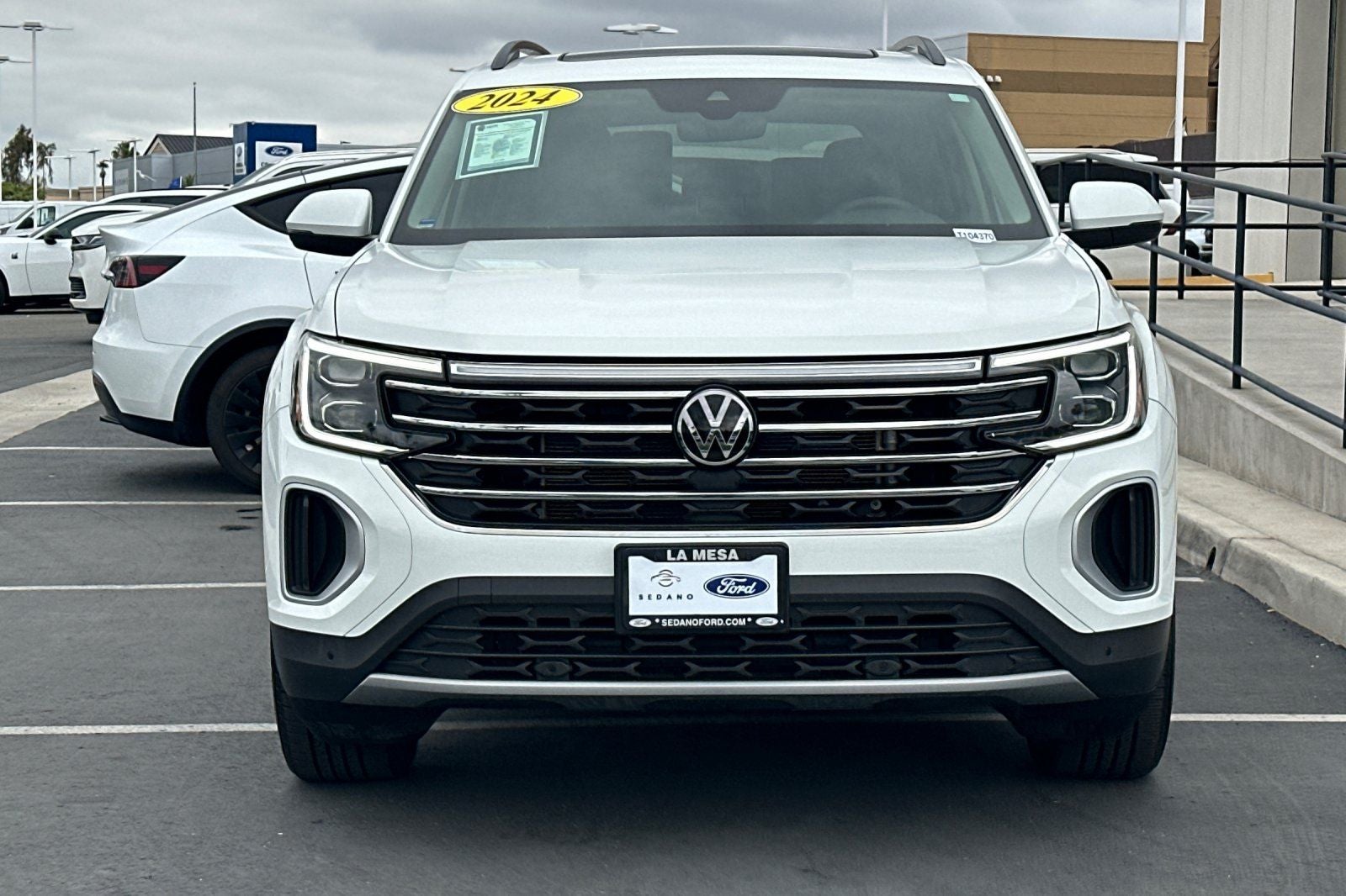 2024 Volkswagen Atlas 2.0T SE w/Technology