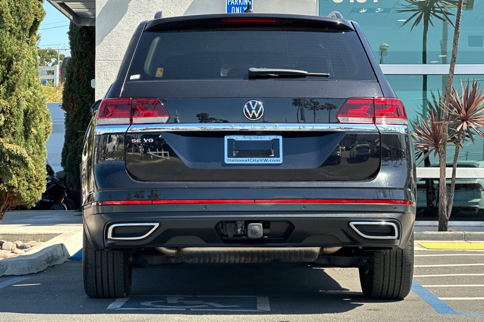 2022 Volkswagen Atlas 3.6L V6 SE w/Technology