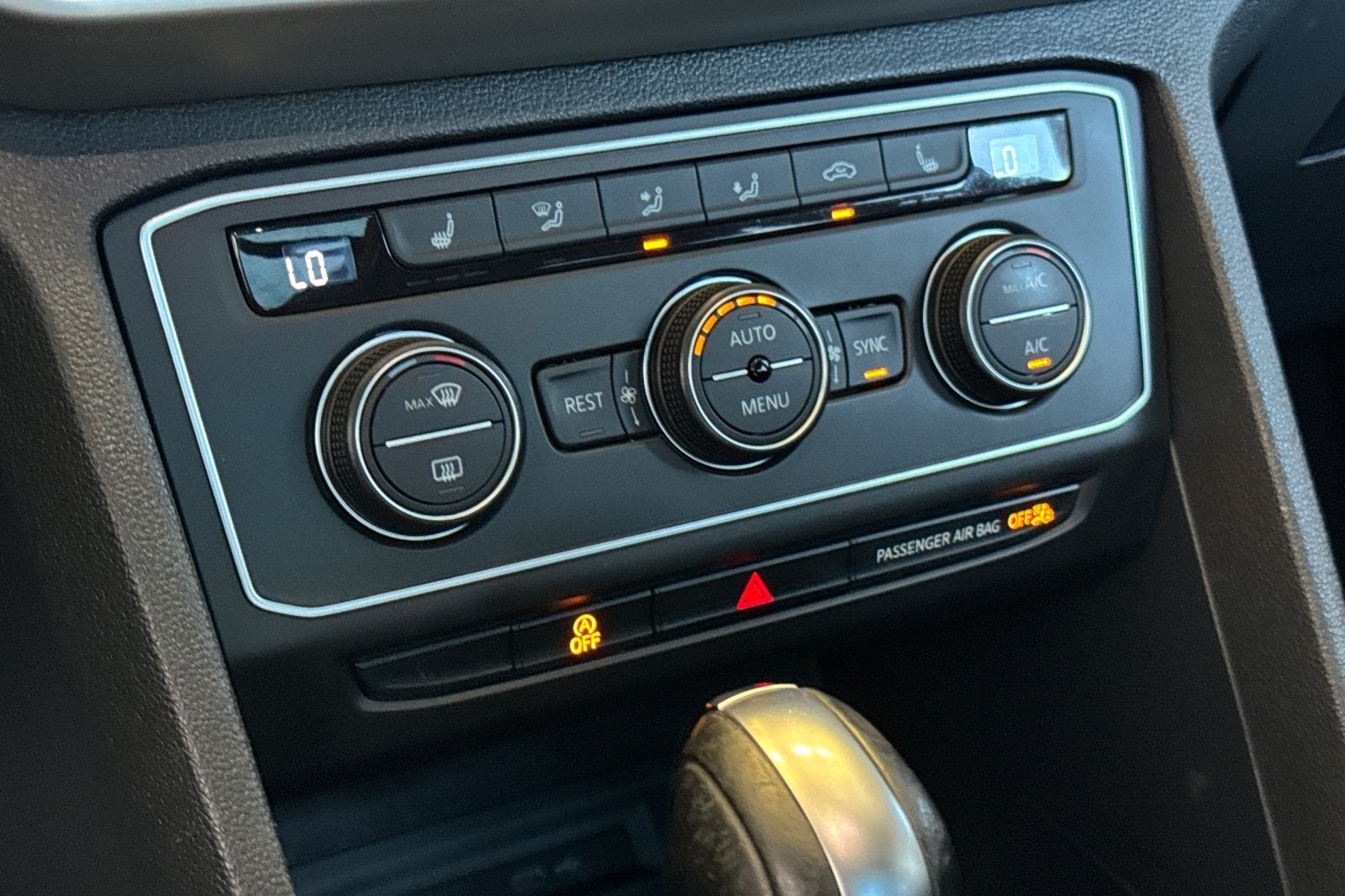 2021 Volkswagen Atlas 3.6L V6 SE w/Technology